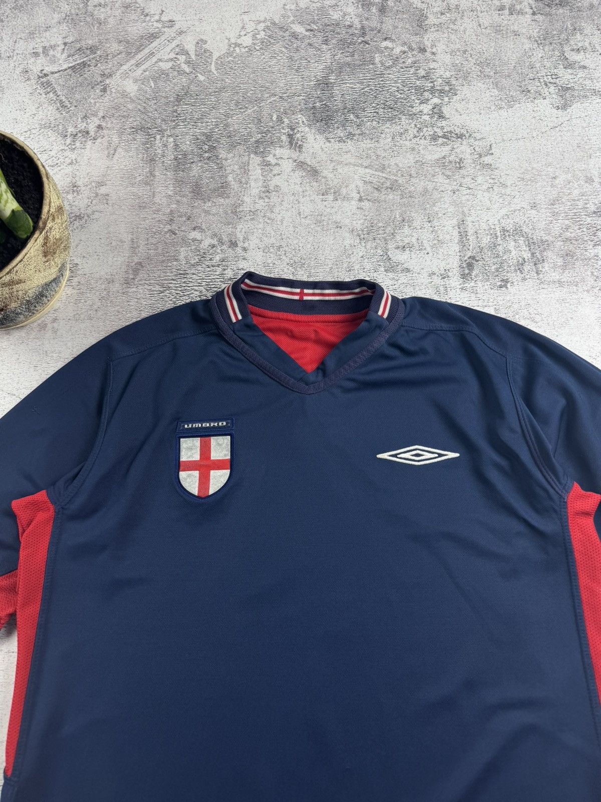 Umbro England 2 in 1 National 2002 2004 Soccer Football Jersey Blockcore T Shirt Tee Size US M / EU 48-50 / 2 - 14 Thumbnail