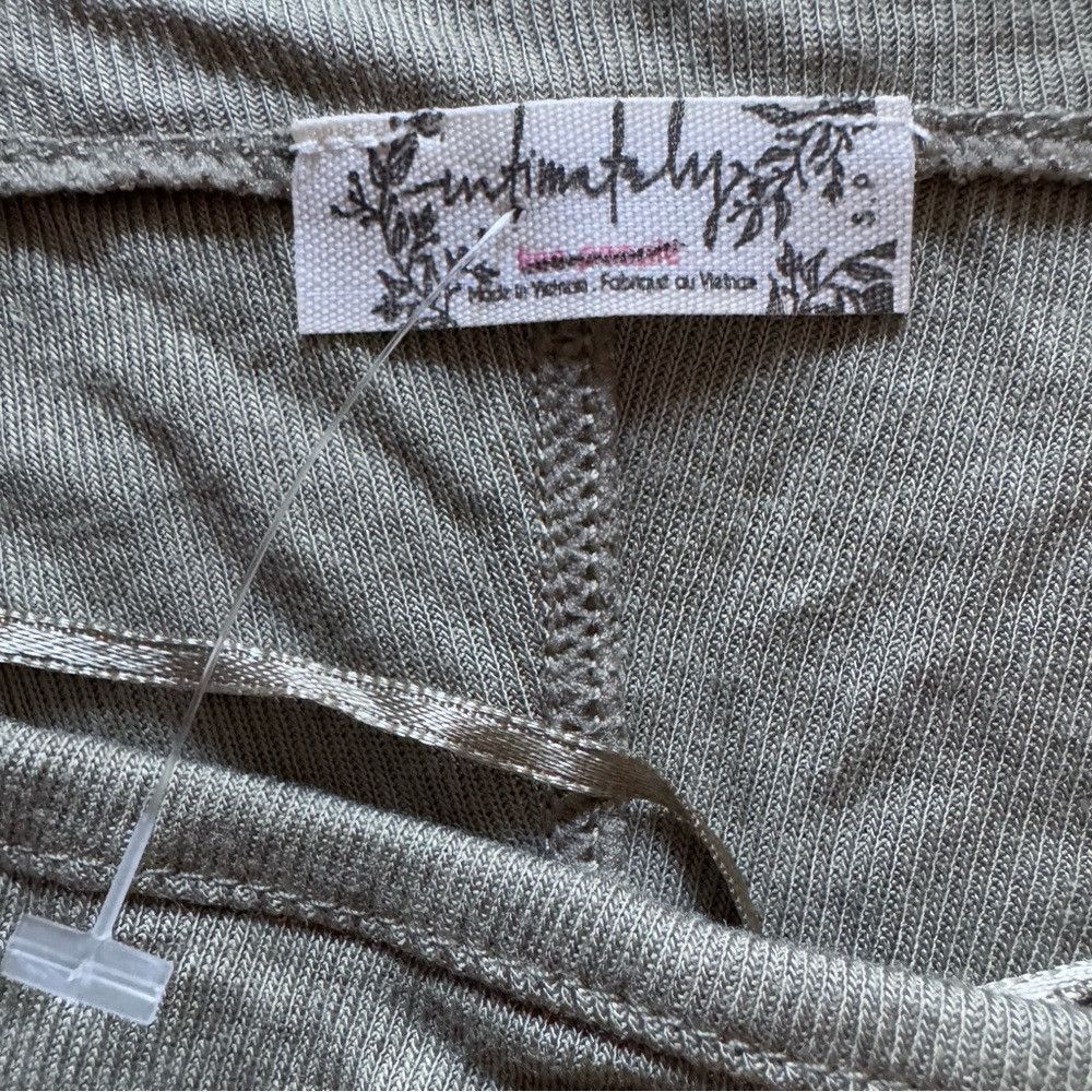 Free People New Free People Intimately Night We Met Long Sleeve Olive T Size S / US 4 / IT 40 - 7 Thumbnail