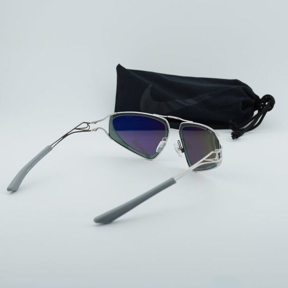 Nike NIKE VEIL EV24048 043 Sunglasses Silver Geometric Frame Size ONE SIZE - 11 Thumbnail