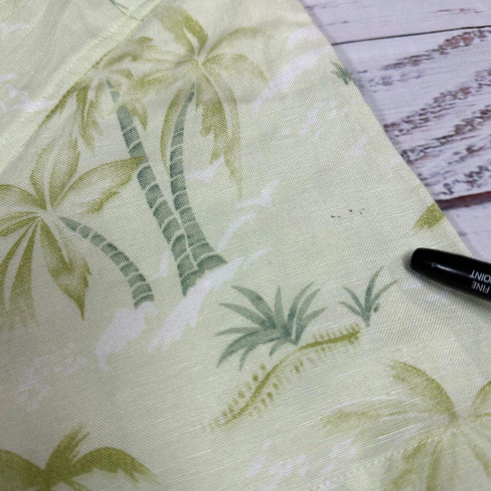 Vintage Bohio Mens Button-Up Short Sleeve Linen Blend Green Palm Tree Print Shirt M Size US M / EU 48-50 / 2 - 5 Thumbnail