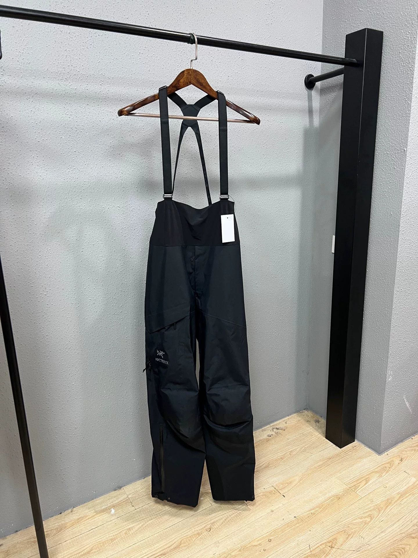 Arc'teryx Arcteryx Black Ski Bib Pants Size M Size US 30 / EU 46 - 1 Thumbnail