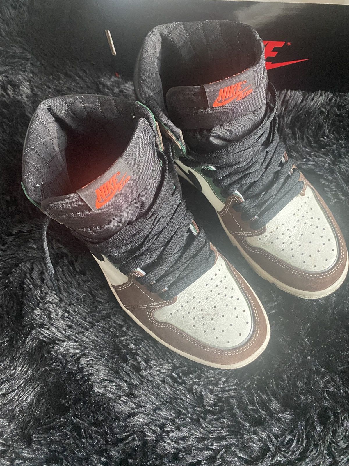 Nike Jordan 1 Retro High OG Size US 8 / EU 41 - 2 Thumbnail