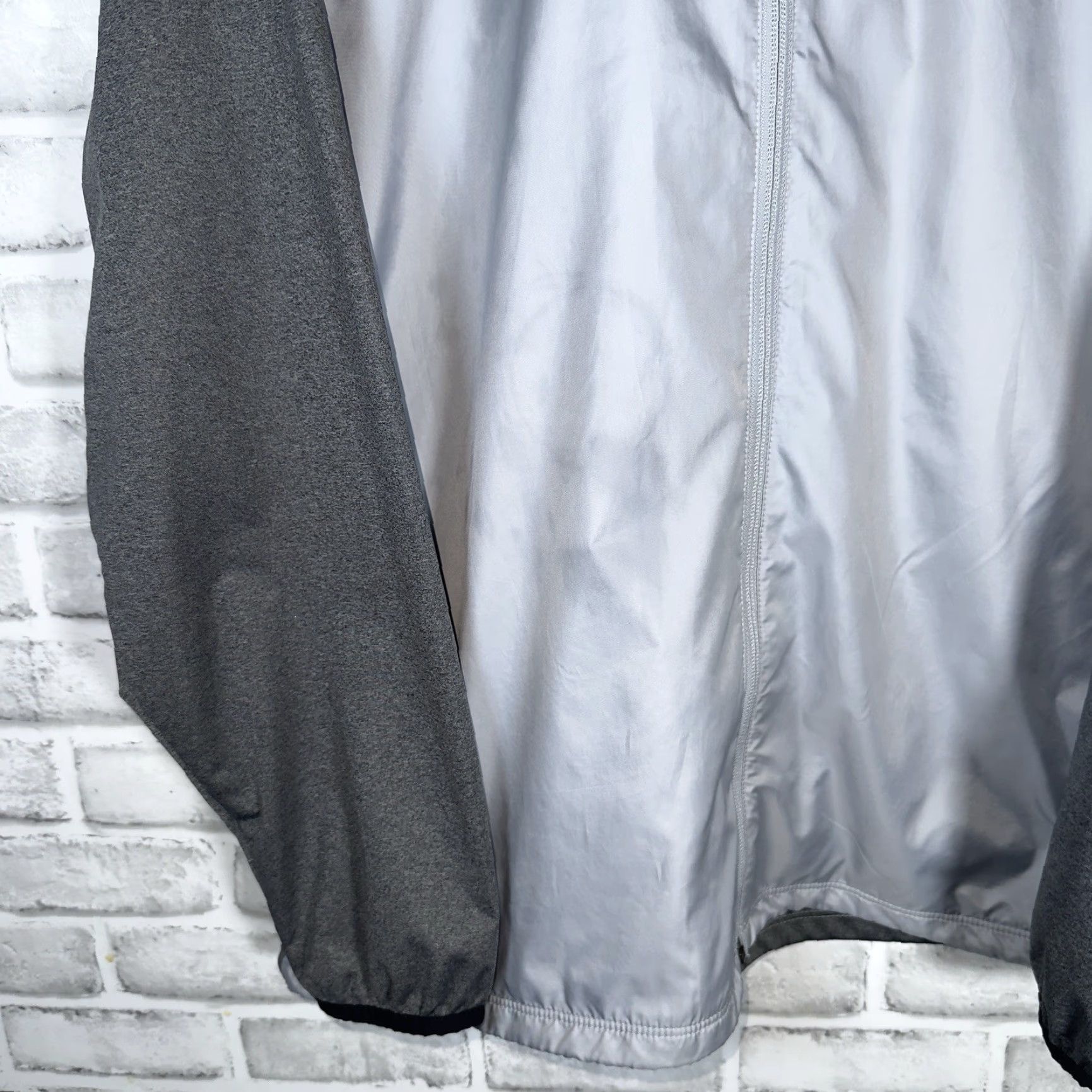 Nike Nike Golf Jacket Mens XL Full Zip Gray Windbreaker Size US XL / EU 56 / 4 - 3 Thumbnail