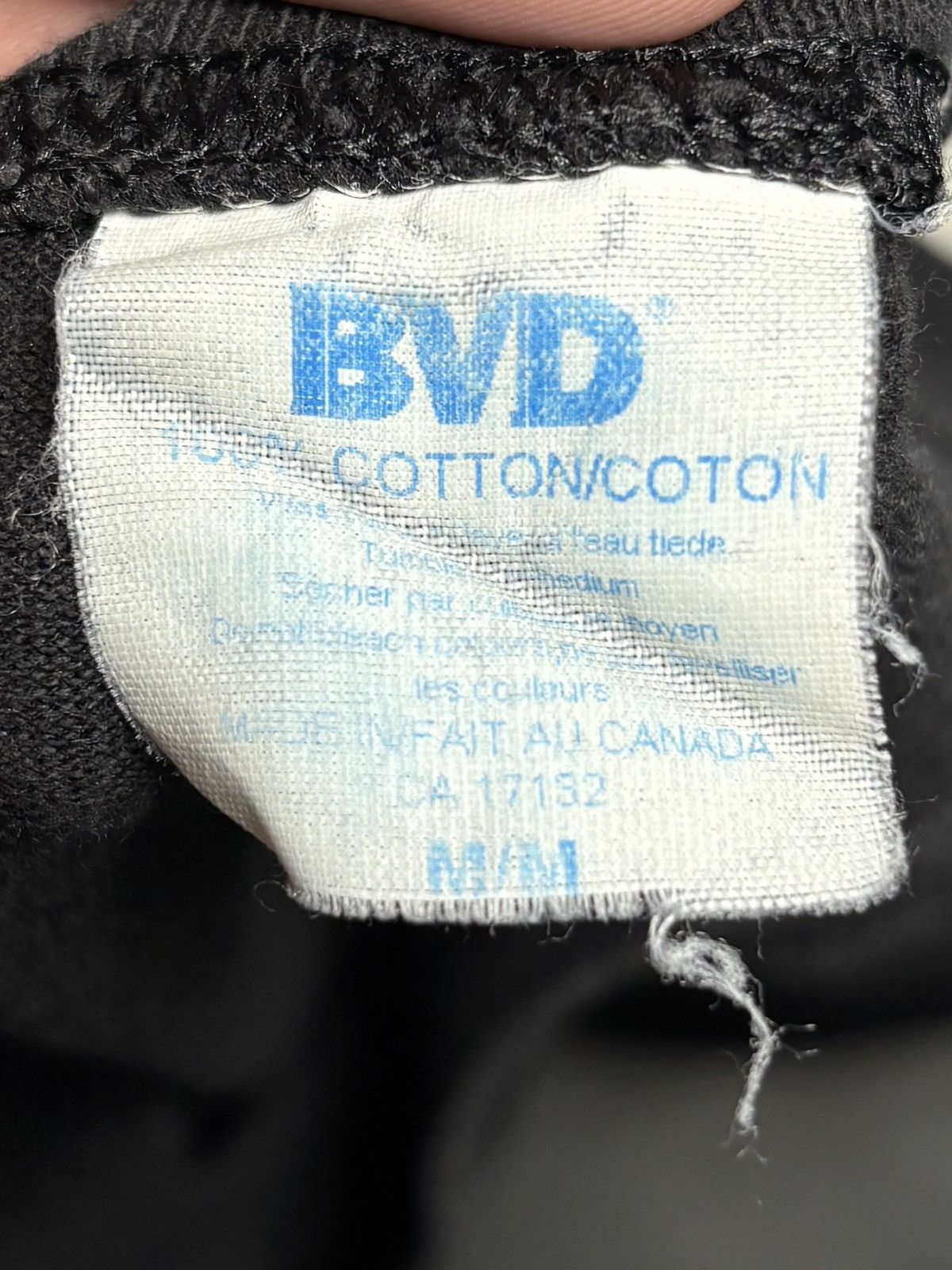 Vintage Hemmed Vintage Blank T-Shirt 1990s Black T-Shirt Cropped BVD Size US S / EU 44-46 / 1 - 5 Thumbnail