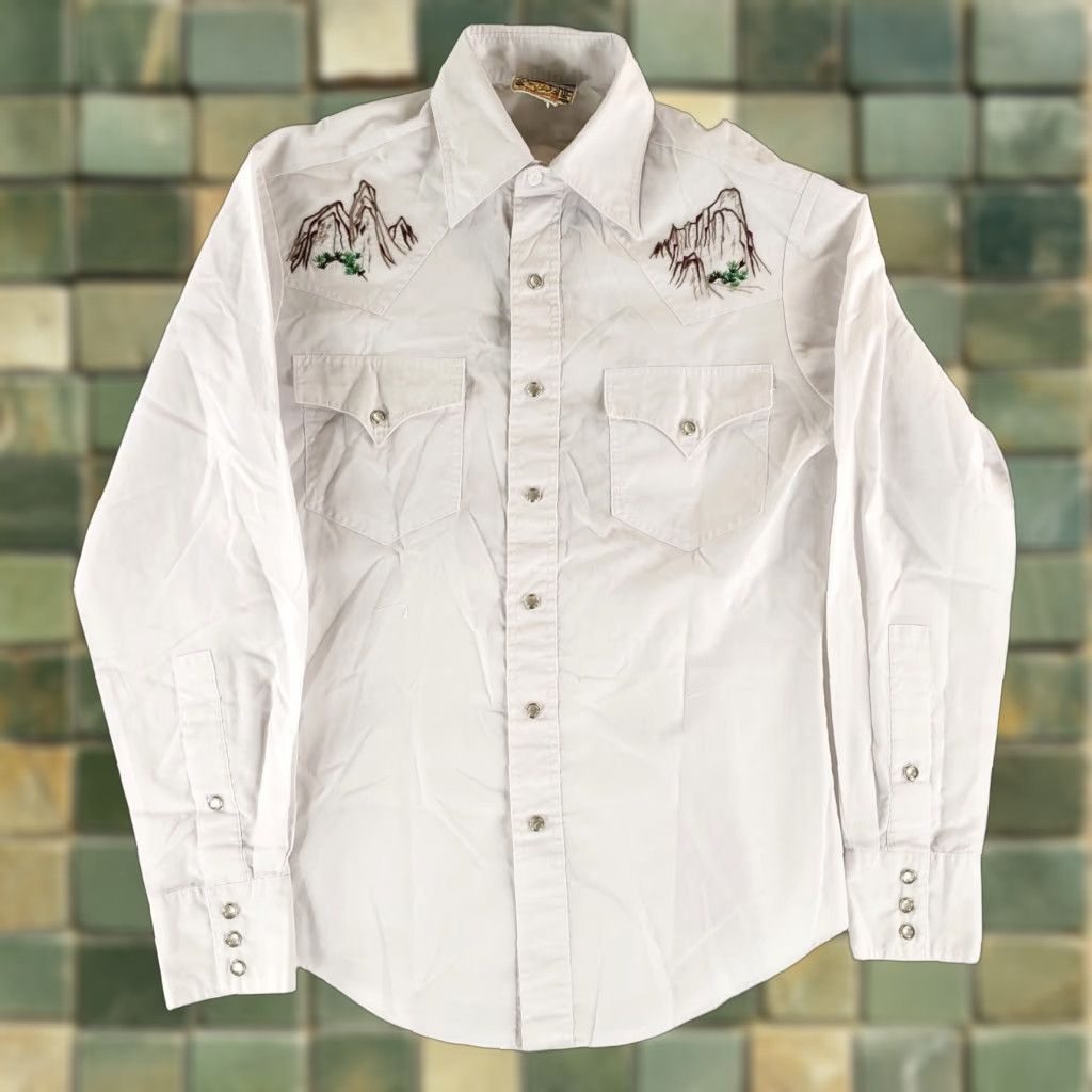 Vintage Rocking K Ranchwear Kennington Pearl Snap Shirt White Embroidered Mens S Rocking K Ranchwear Pearl Snap Shirt White Embroidered Mens S Size US S / EU 44-46 / 1 - 1 Thumbnail