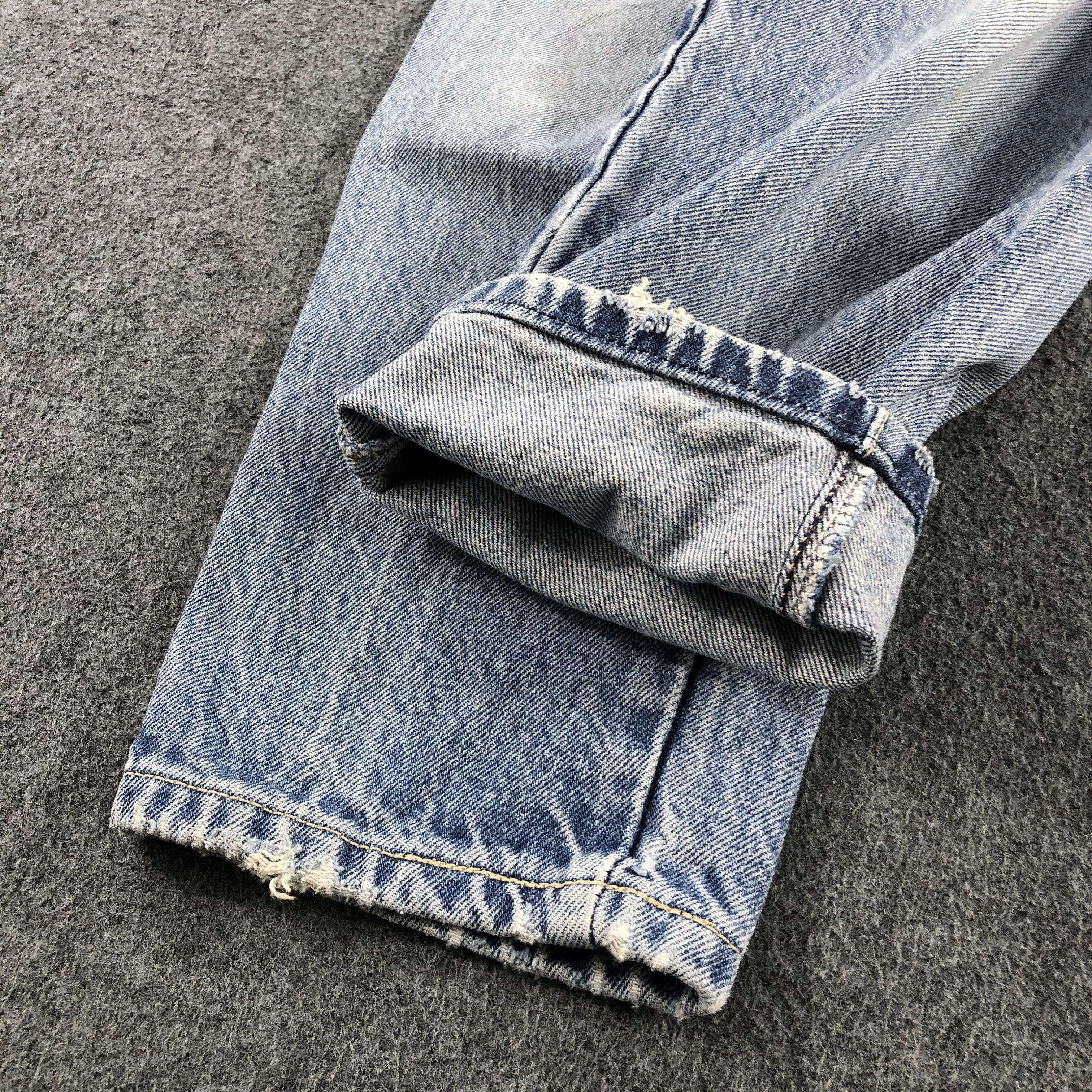 Levi's Vintage Light Wash Levis Jeans-J2214 Size US 26 / EU 42 - 7 Thumbnail