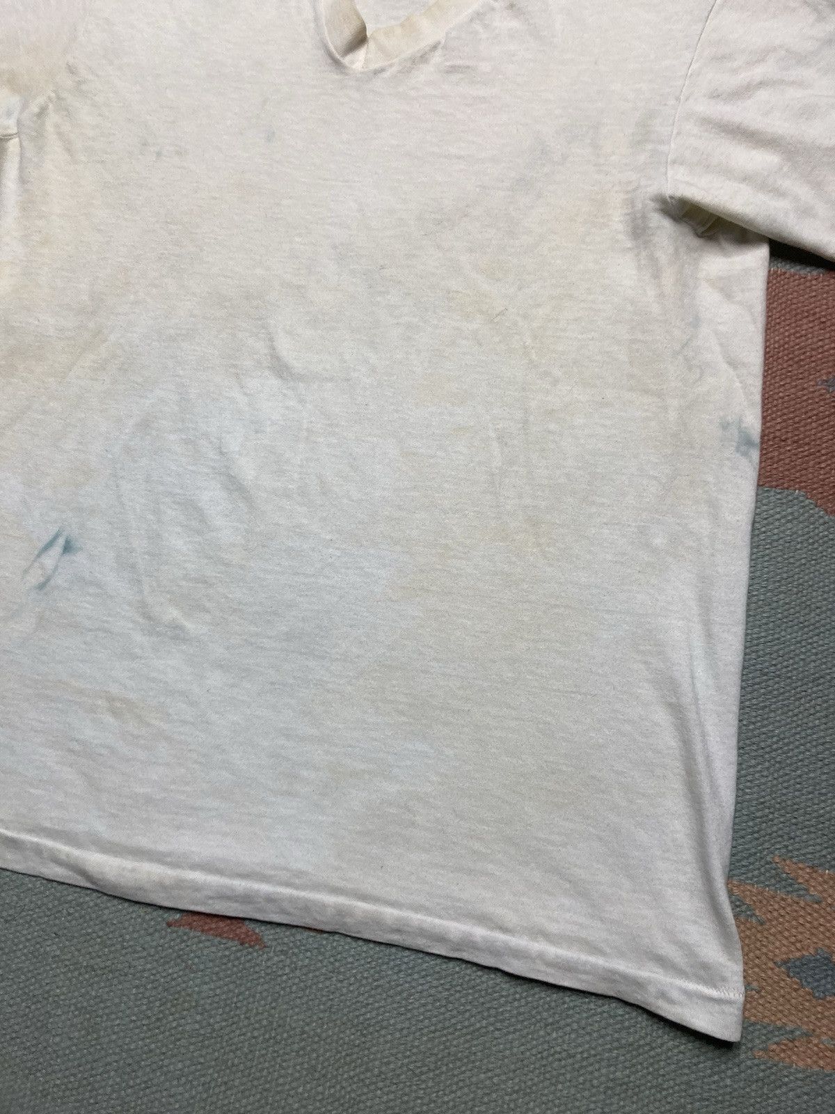 Vintage 70s blank white t shirt v neck soft combed cotton grunge XL Size US XL / EU 56 / 4 - 2 Thumbnail