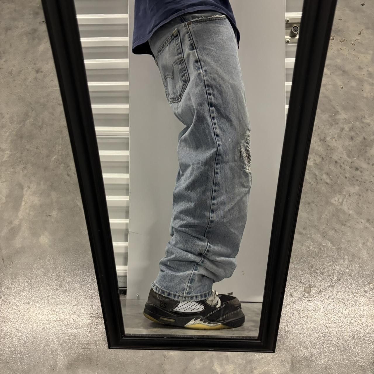 Levi's × Vintage Crazy Vintage Y2K/2000s Grunge Faded Light Wash Levi’s Denim Jeans! Size US 33 - 2 Thumbnail