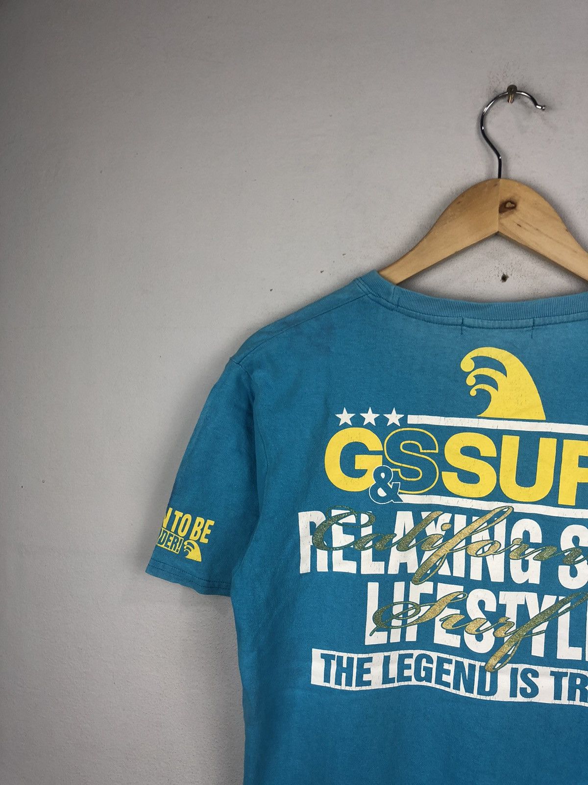 Vintage Gordon n Smith Rare Design Surf Tee Size US L / EU 52-54 / 3 - 6 Thumbnail