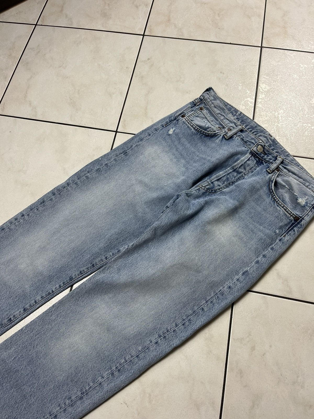 Acne Studios 32x34 1996 Light Blue Trash distressed jeans