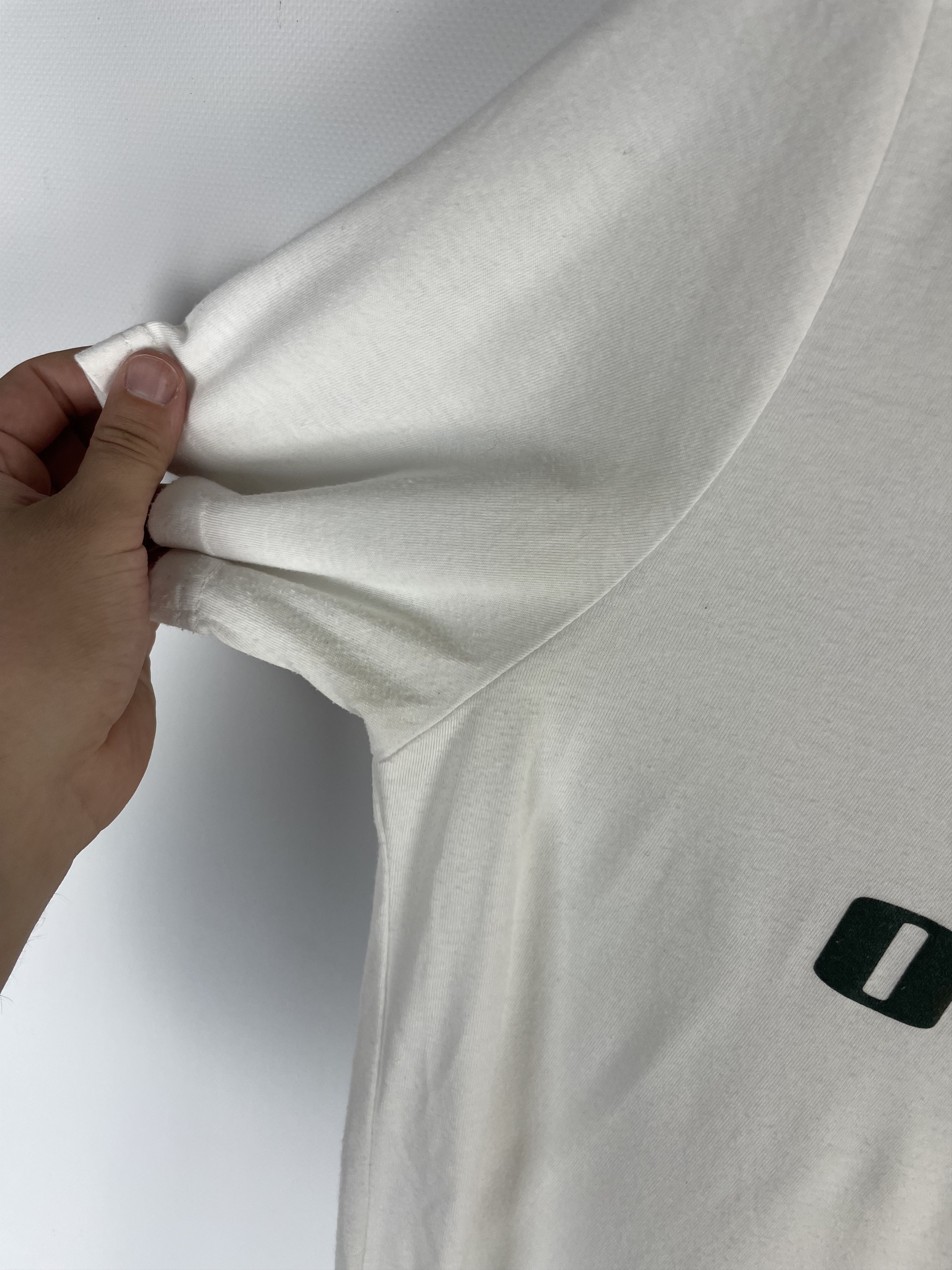 Oakley × Vintage Vintage Oakley Tee Size US M / EU 48-50 / 2 - 9 Thumbnail