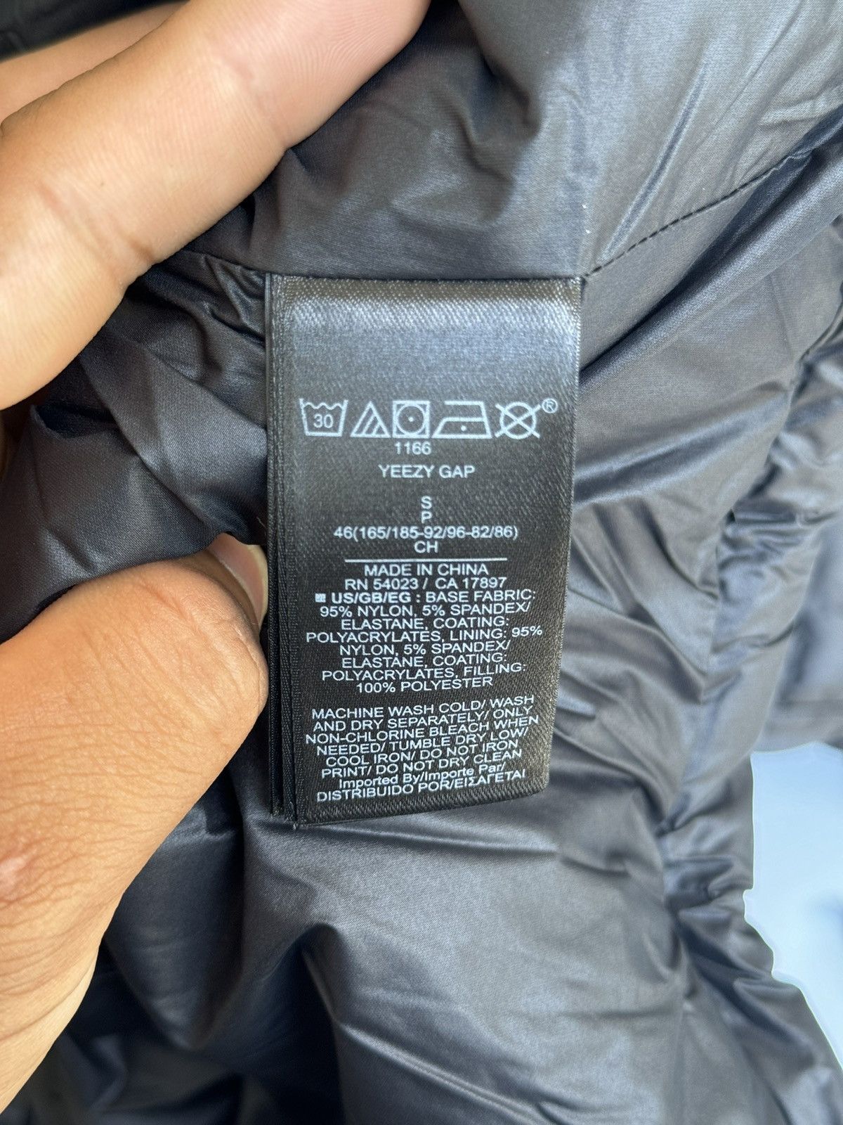 Gap Black Yeezy Gap Padded Anorak Hoodie Size US S / EU 44-46 / 1 - 4 Thumbnail