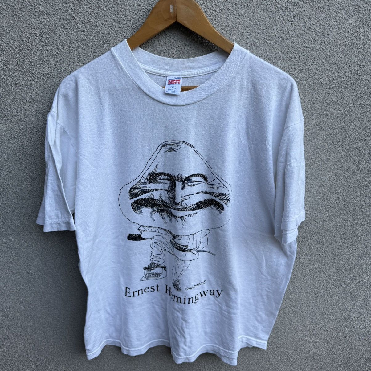 Arts & Science Vintage 90s ERNEST HEMINGWAY art tee novelist Size US L / EU 52-54 / 3 - 2 Thumbnail