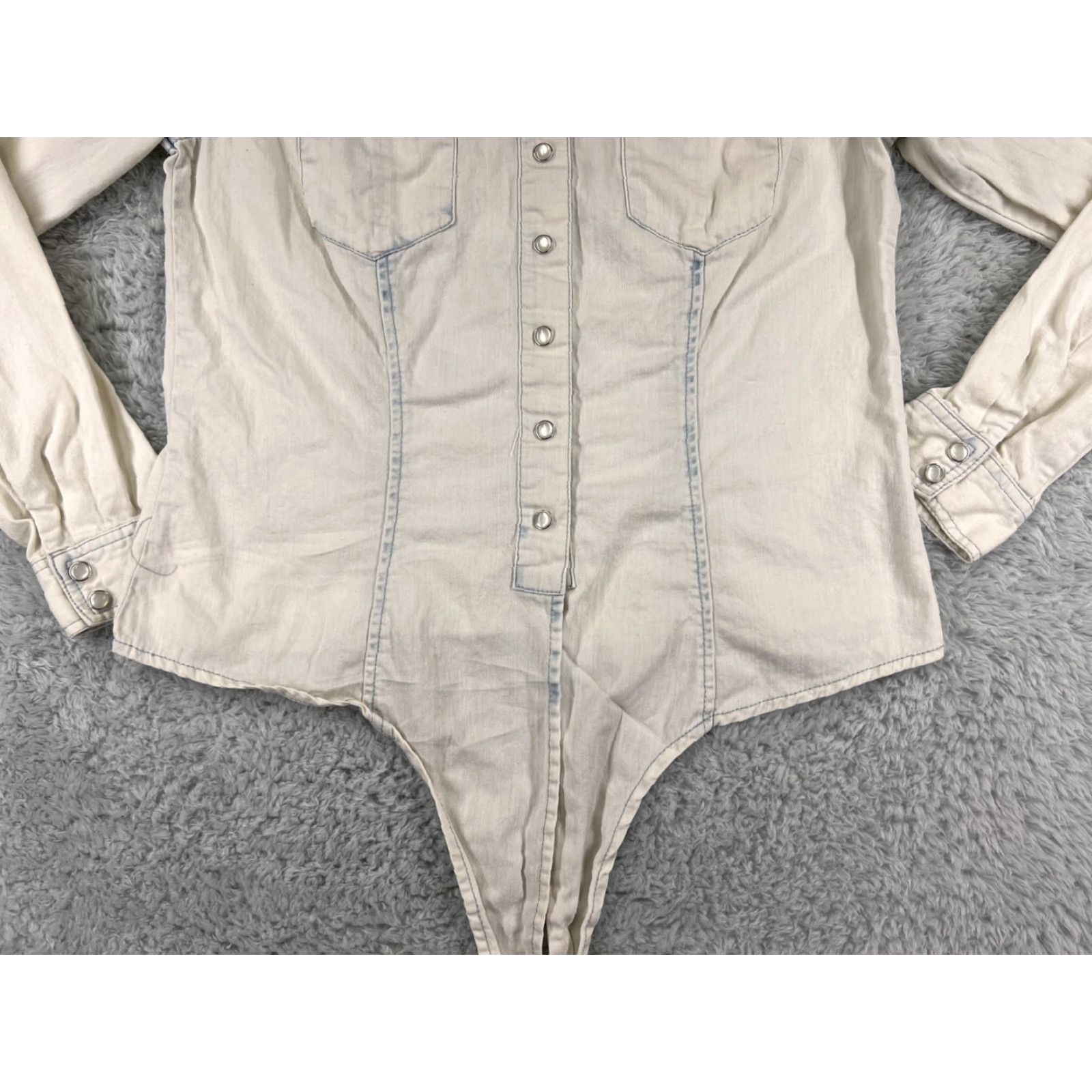 Vintage INC International Concepts Shirt Womens 2 White Denim Button-Up Casual Solid Long Sleeve Adult Small White 2 Women Size XS / US 0-2 / IT 36-38 - 5 Thumbnail