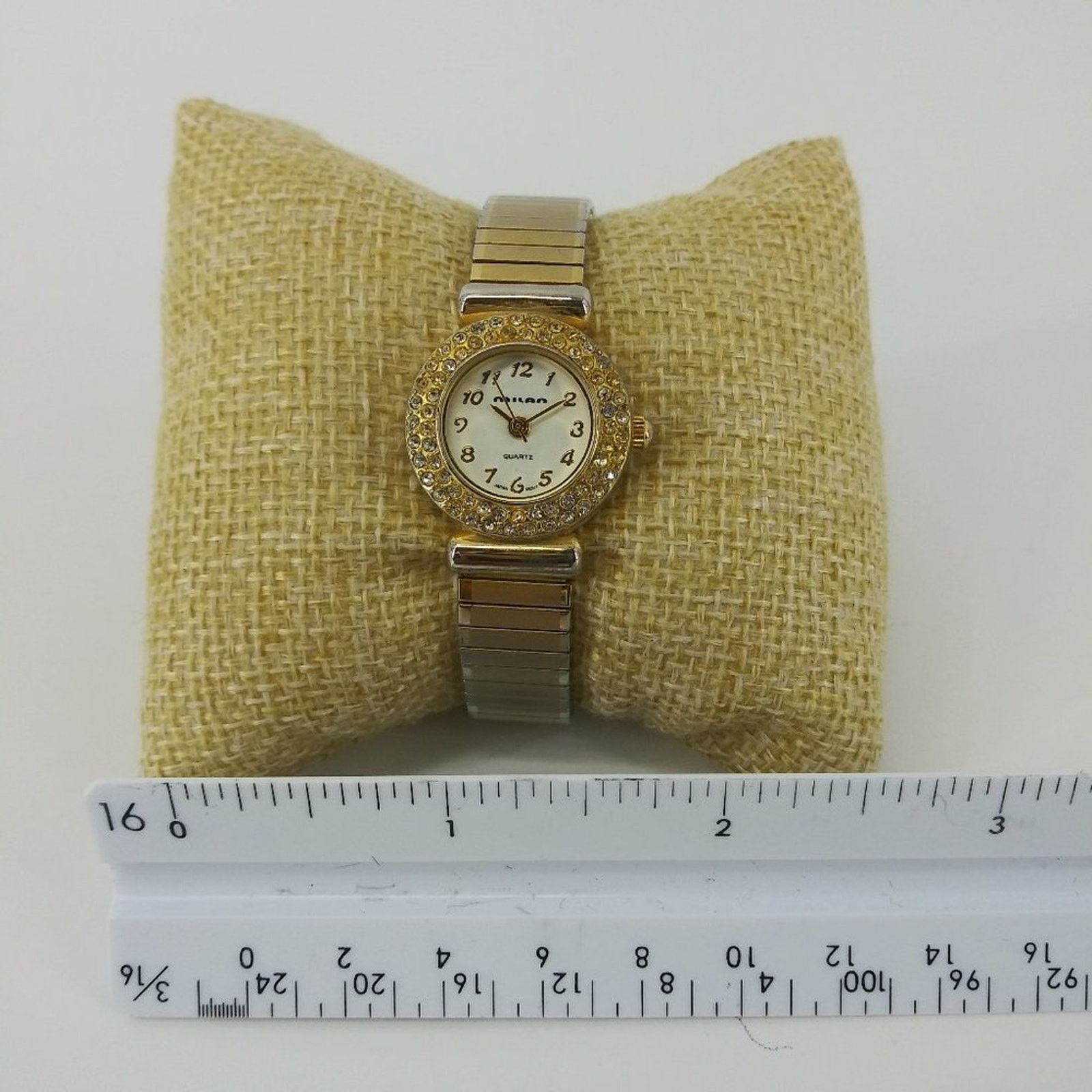 Other Vintage Milan Womens Gold Tone Stretch Bracelet Wristwatch Size ONE SIZE - 12 Thumbnail