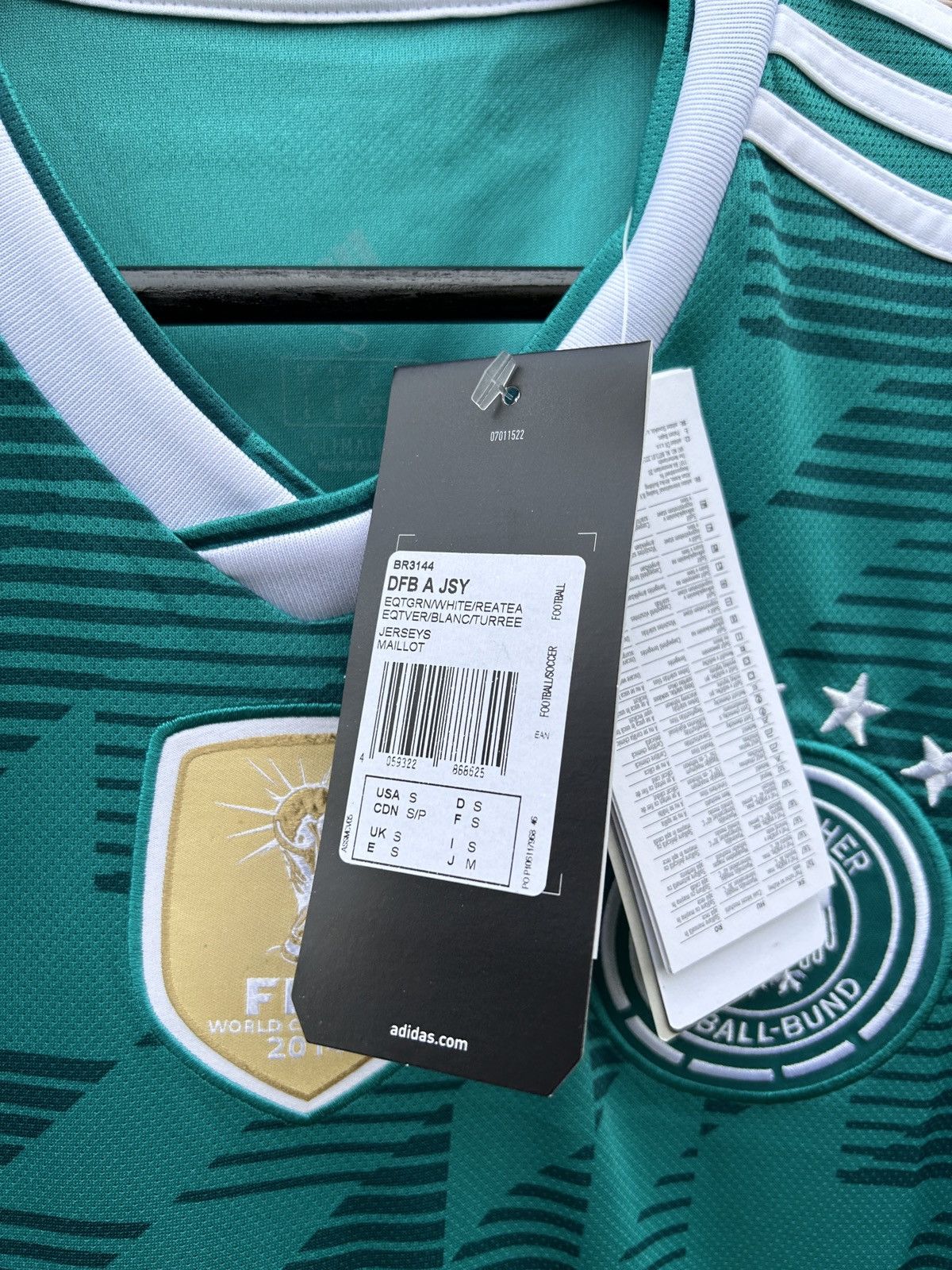 Adidas BNWT Adidas Germany DFB 2018 World Cup Away Kit Jersey Size US S / EU 44-46 / 1 - 3 Thumbnail