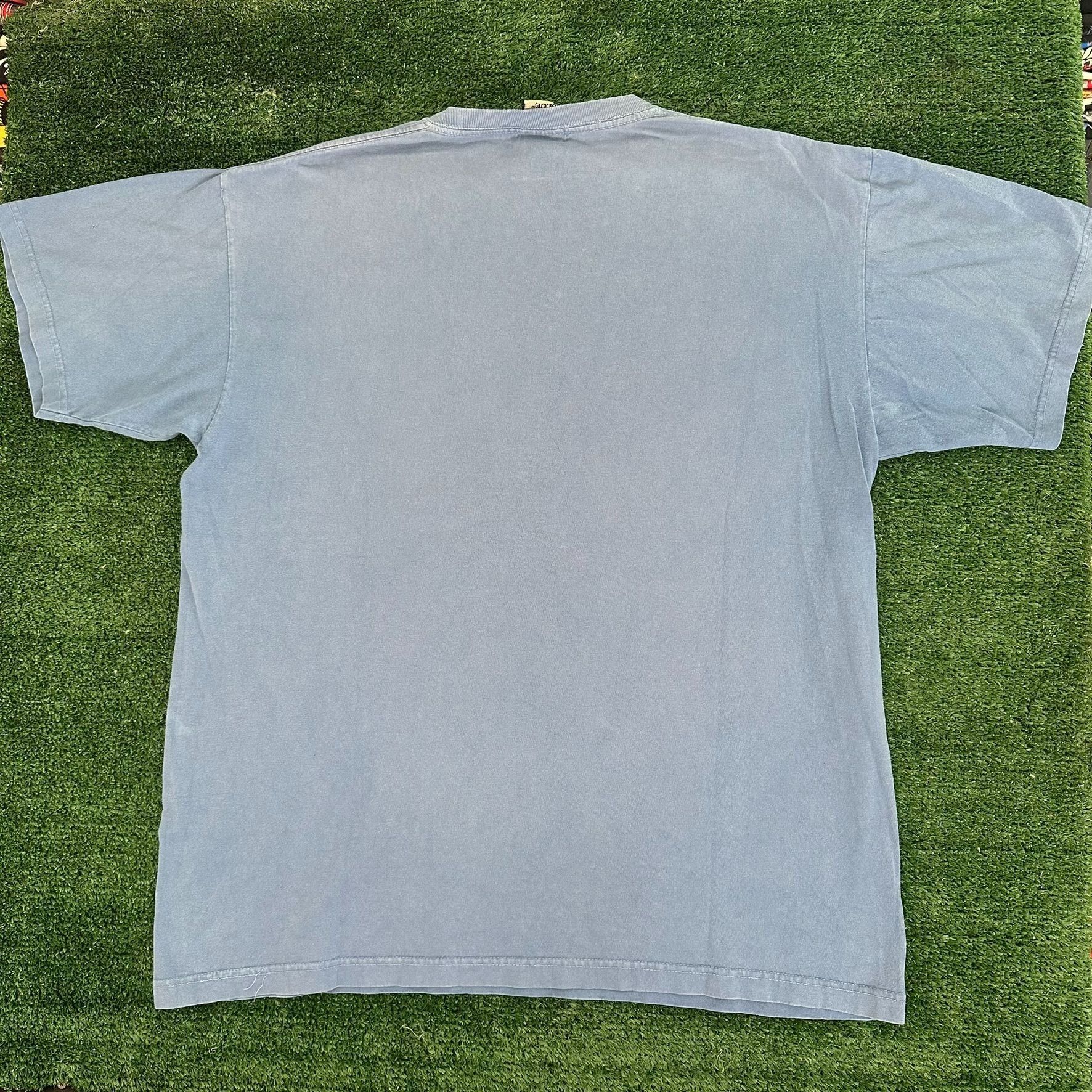 Grateful Dead × Liquid Blue Vintage Y2K Grateful Dead The Garden NY T-Shirt Liquid Blue Size US XL / EU 56 / 4 - 5 Thumbnail