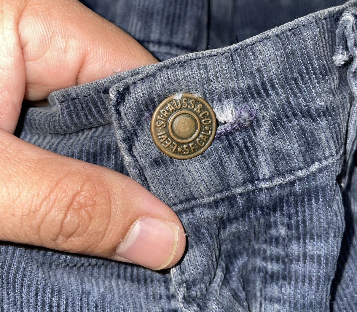 Levi's × Levi's Vintage Clothing Vintage Levi’s 80s Boot Cut Corduroy Pants Size US 30 / EU 46 - 9 Thumbnail