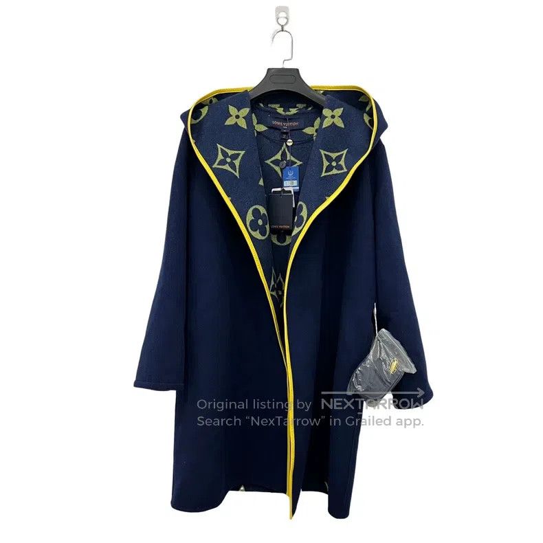 Louis Vuitton Louis Vuitton Blue presbyopic cashmere coat Size M / US 6-8 / IT 42-44 - 1 Thumbnail