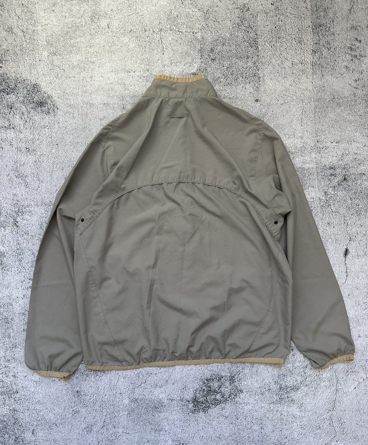 Nike Vintage Nike Half-Zip Nylon Light Jacket Neck Logo Size US L / EU 52-54 / 3 - 3 Thumbnail