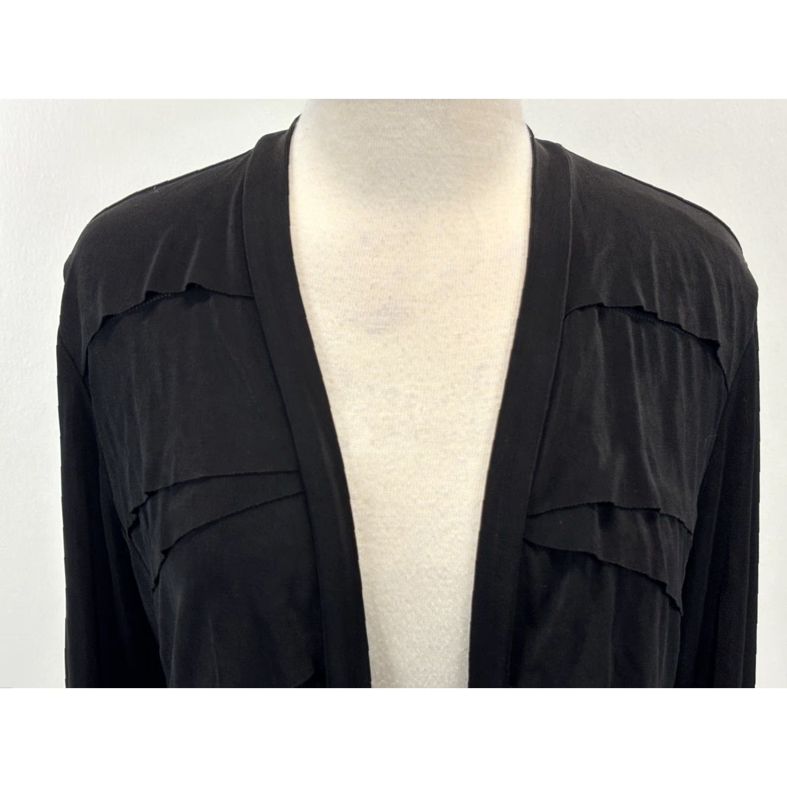 Vintage Chicos Travelers Cardigan Top Sz 1 US Medium Black Open Front Slinky Tiered Look Cardigan Women Medium Black Open Front Travel Casual Vintage: No Size M / US 6-8 / IT 42-44 - 5 Thumbnail