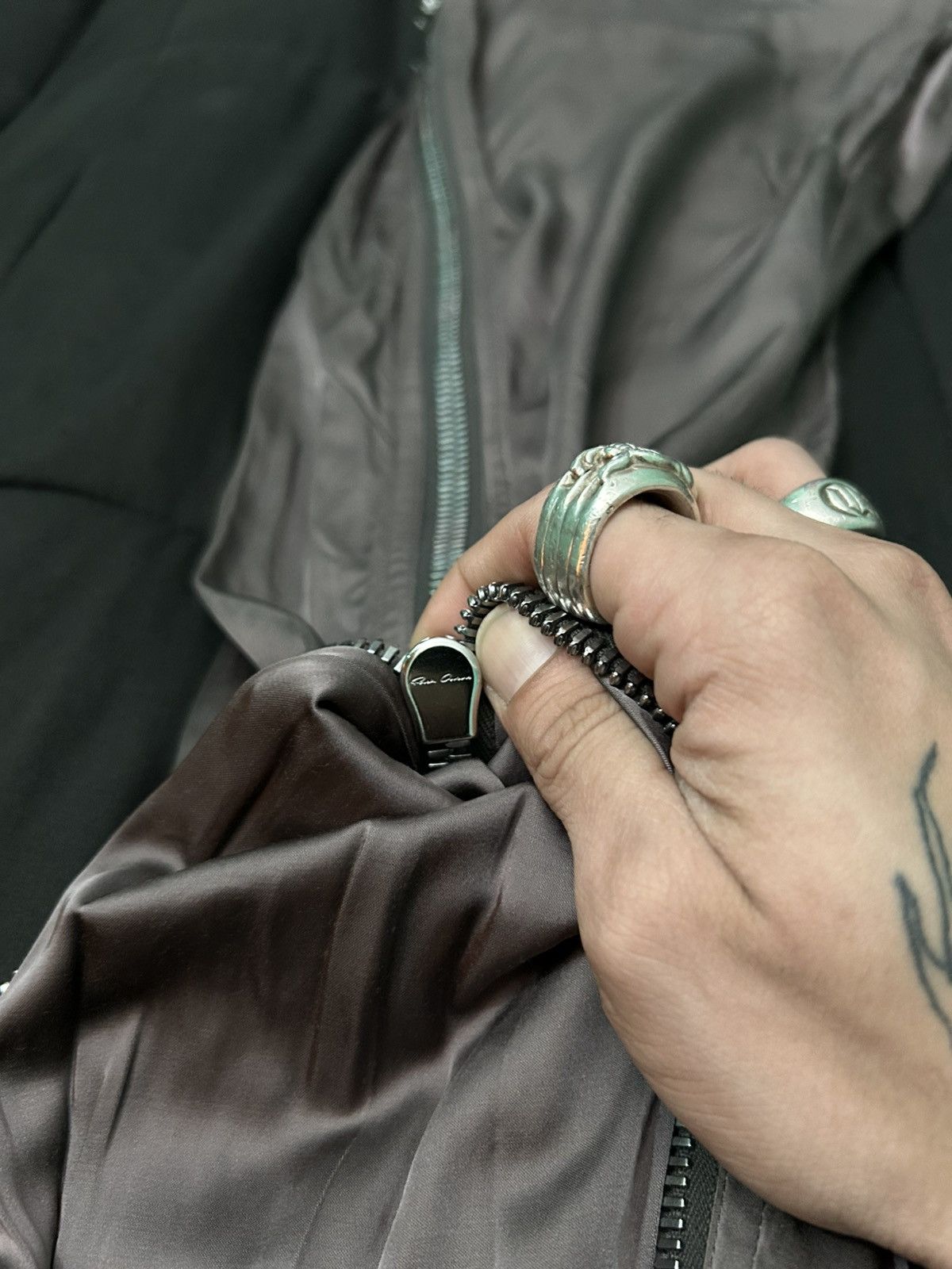 Rick Owens Rick Owens Silk Dust Banana Cut Size US 29 - 3 Thumbnail