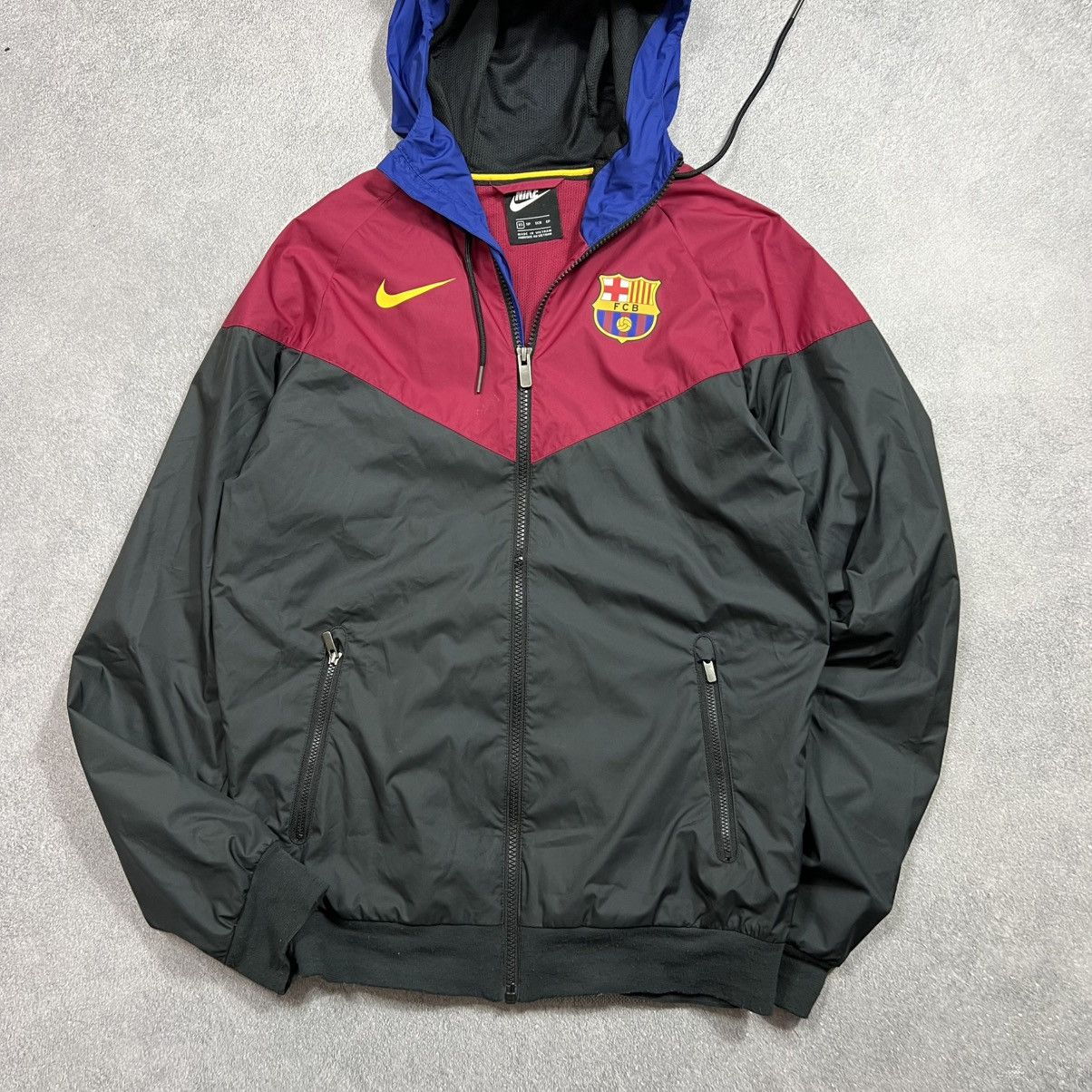 Other 💙❤️Vintage Nike Barcelona Nylon Training Jacket Hype Size US S / EU 44-46 / 1 - 3 Thumbnail