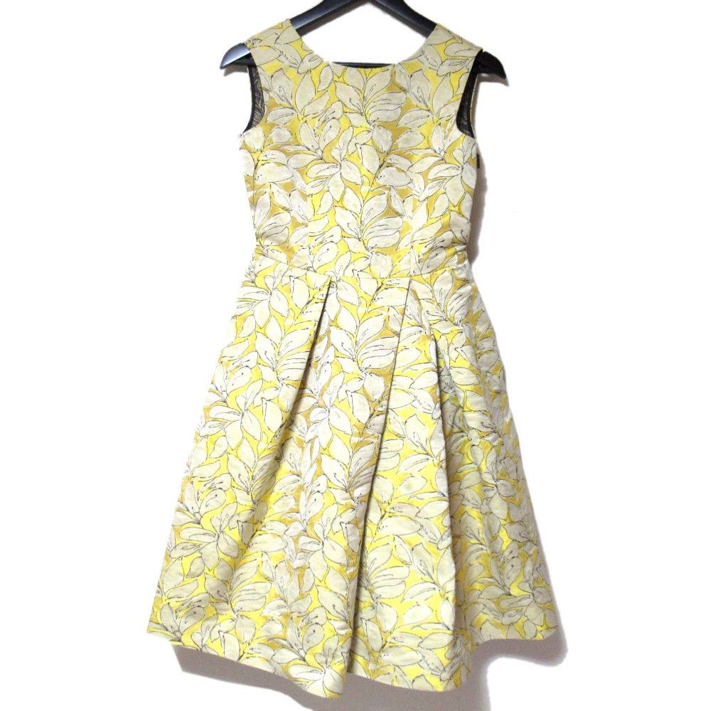 Other Other Carolina Herrera Floral Jacquard Dress Textile Dresses DUTY FREE for USA Size ONE SIZE - 1 Thumbnail