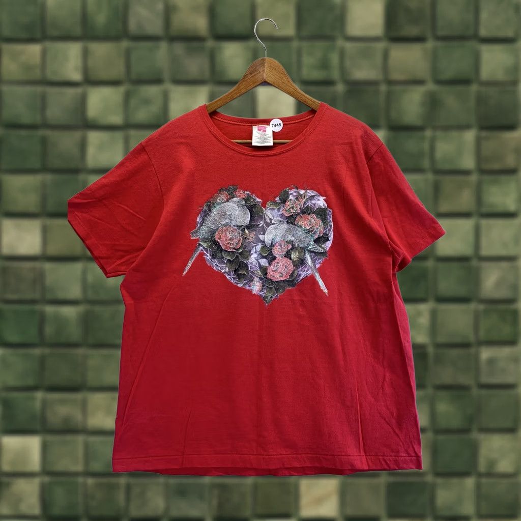 Hanes VINTAGE Hanes Shirt 1995 Single Stitch Graphic Dove Birds Heart Red XL Womens Mens Boys Girls Shirts? Size XL / US 12-14 / IT 48-50 - 1 Thumbnail