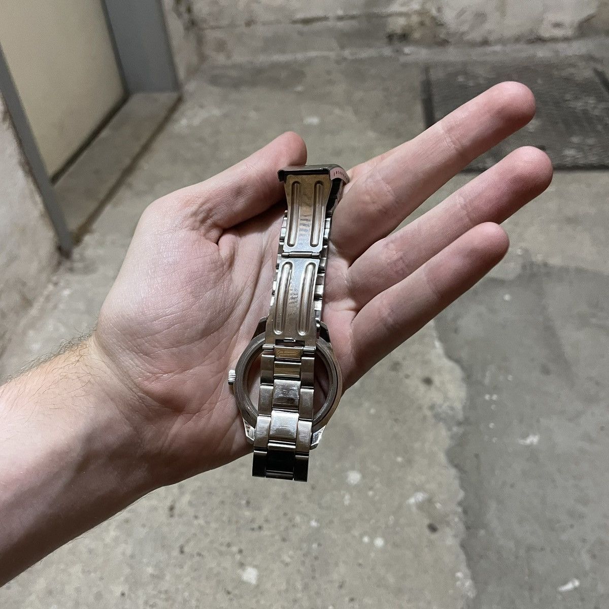 H&M × Maison Margiela Maison Margiela x H&m 2006-2007 faceless watch Size ONE SIZE - 2 Thumbnail