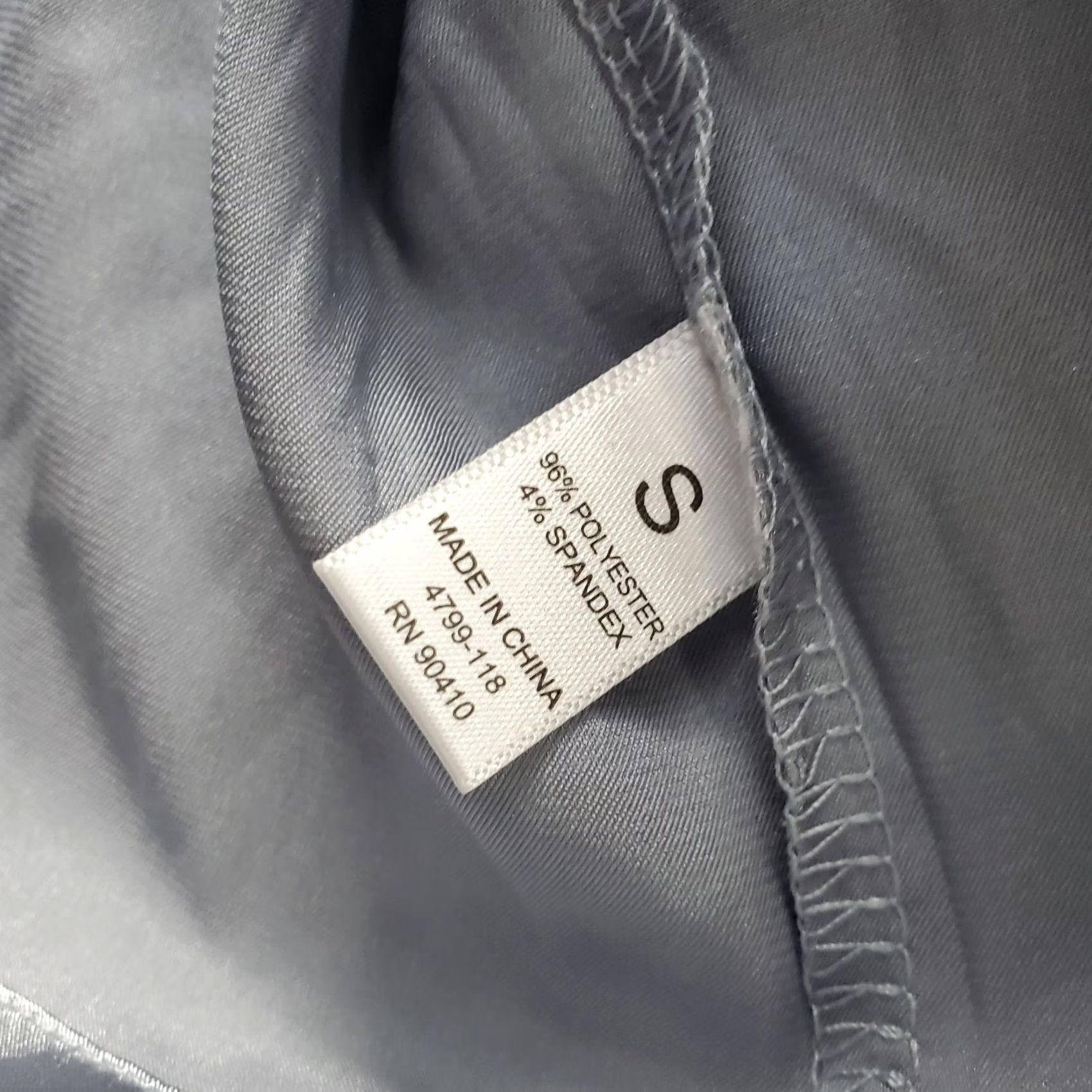 Nicole Miller Nicole Miller Shirt Womens S Gray Satin Stretch Short Sleeve Lapel Button Up Size S / US 4 / IT 40 - 7 Thumbnail