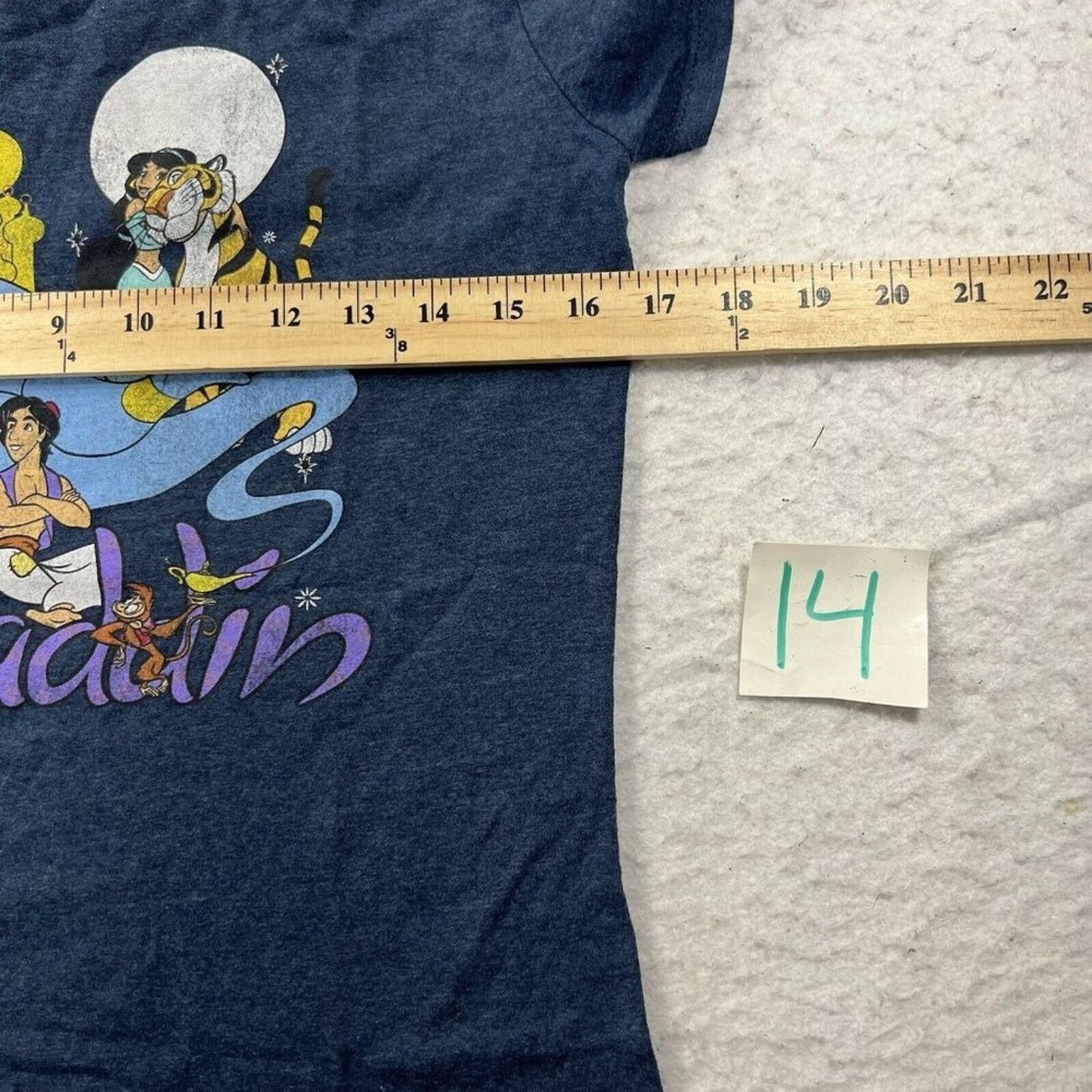 Disney Disney Aladdin Jasmine Medium Navy Blue Graphic T-Shirt Size M / US 6-8 / IT 42-44 - 9 Thumbnail
