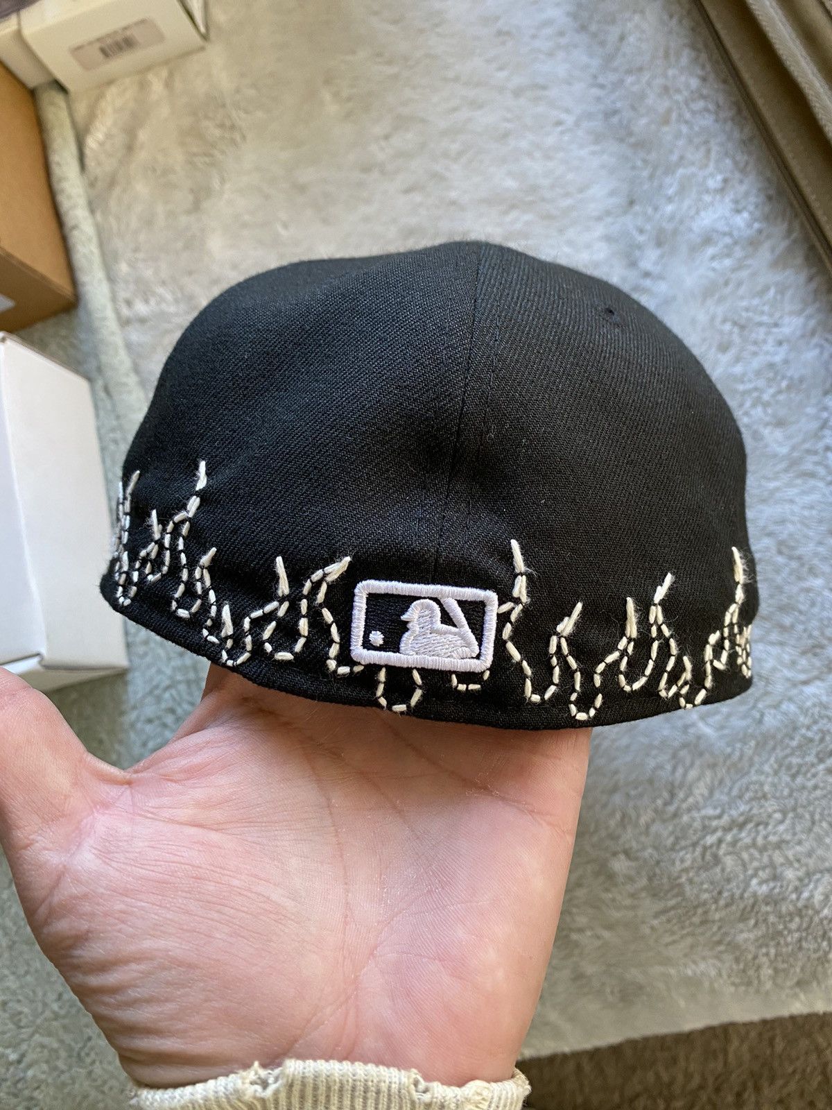 New Era New Era x Loso NYC Chicago white Sox flames fitted hat 7 1/4 Size ONE SIZE - 5 Thumbnail