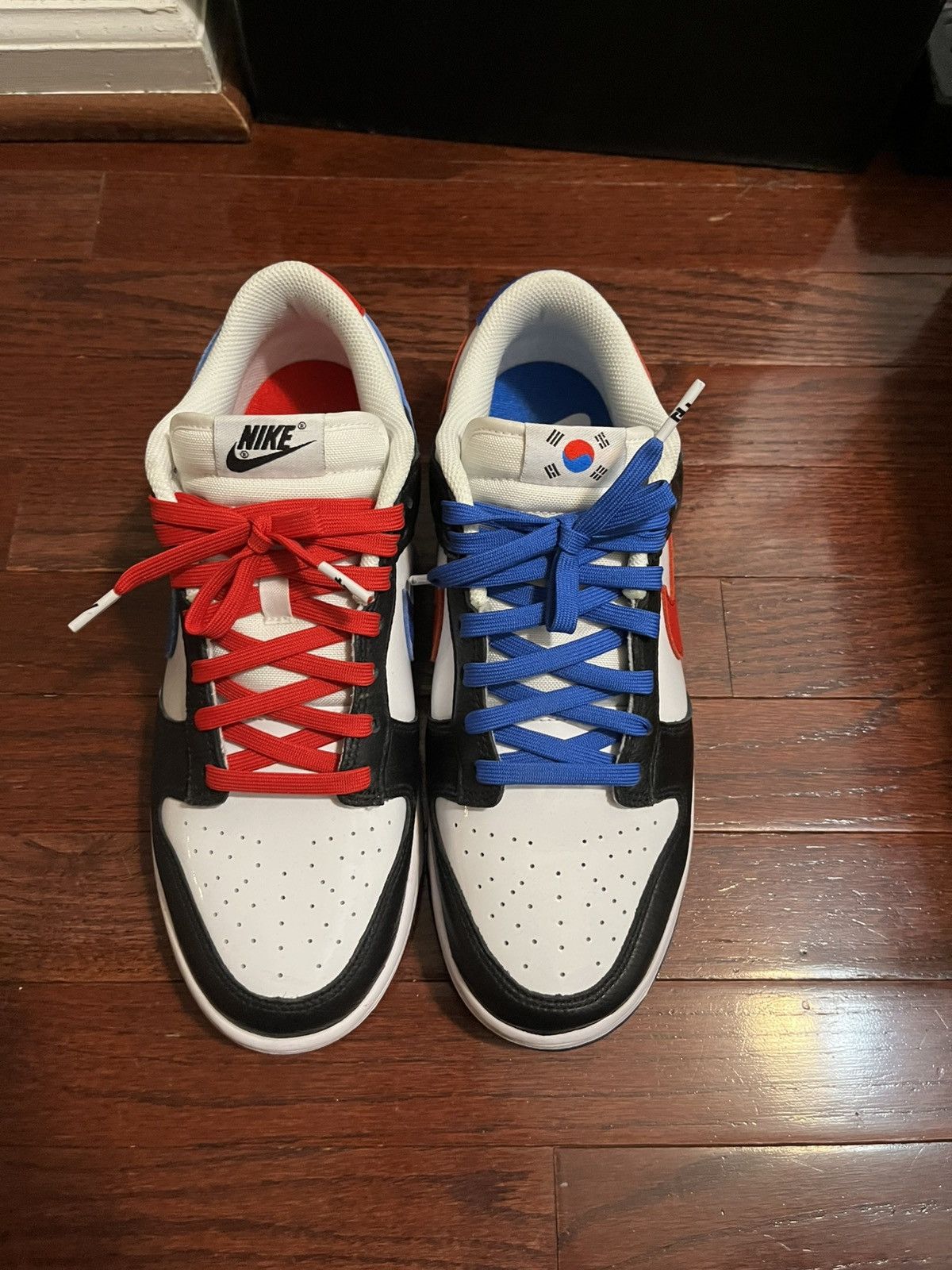 Nike Nike Dunk Low Seoul Korea Exclusive Size US 9.5 / EU 42-43 - 3 Thumbnail