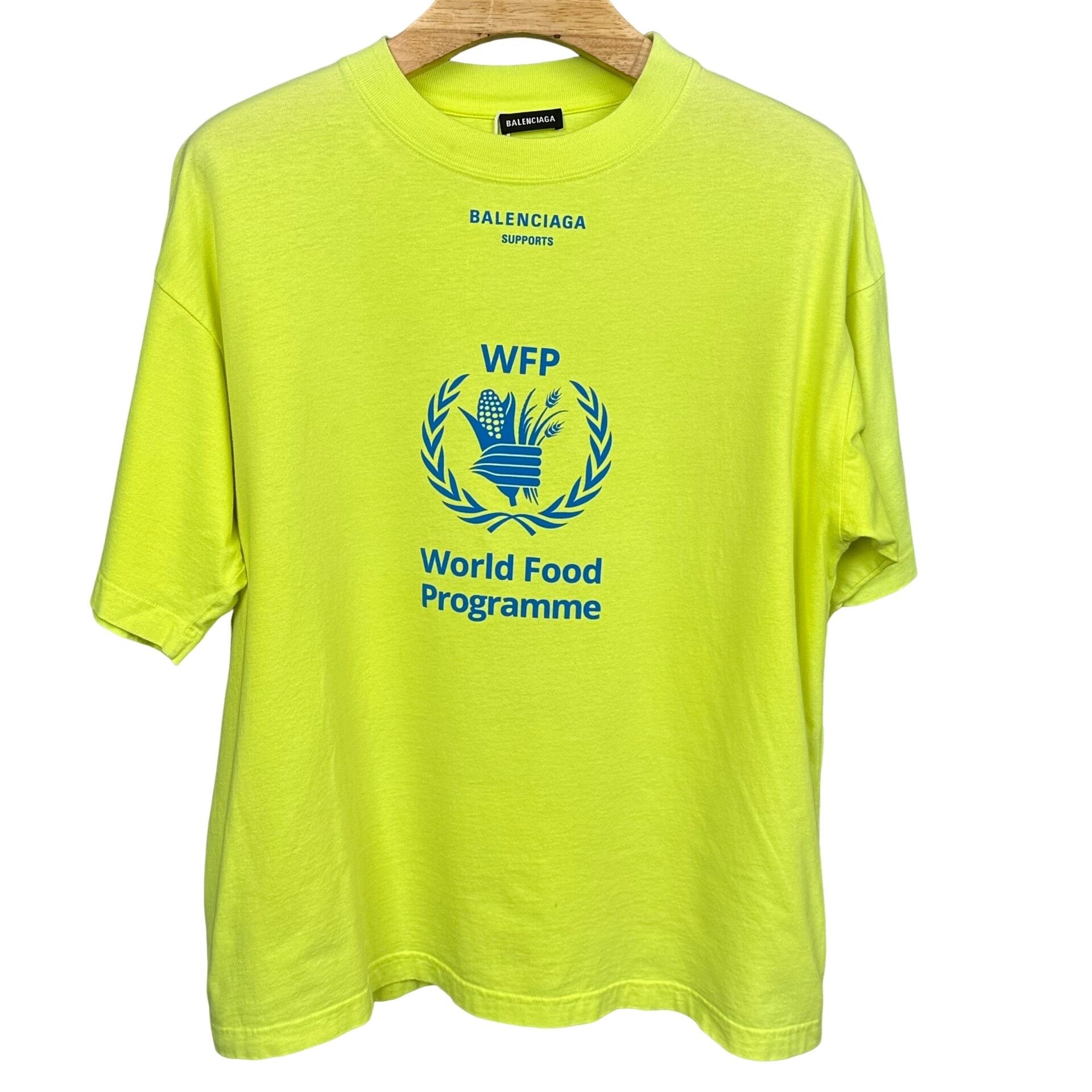 Balenciaga Balenciaga x WFP Neon Yellow T-Shirt Size S Size US S / EU 44-46 / 1 - 1 Thumbnail