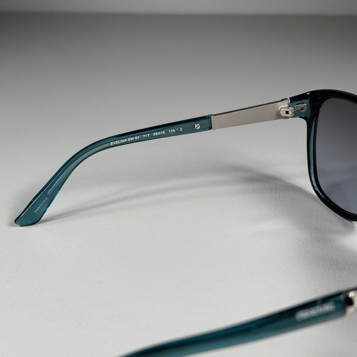 Swarovski Swarovski Evelina SW 83 71T Sunglasses Size ONE SIZE - 3 Thumbnail