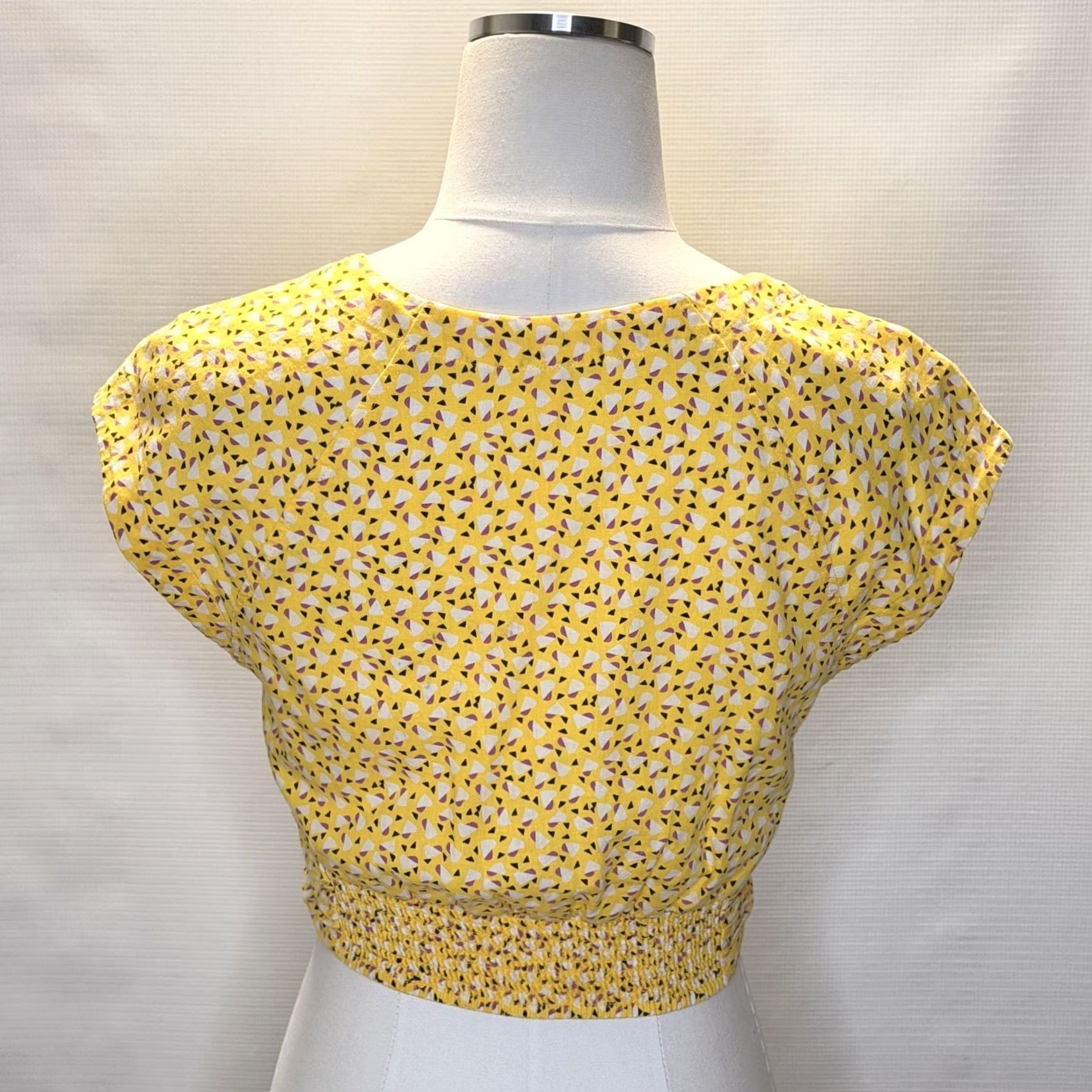 Free People Free People Blouse Womens S Yellow Geometric Ring Cropped Cap Sleeve Top Size S / US 4 / IT 40 - 3 Thumbnail