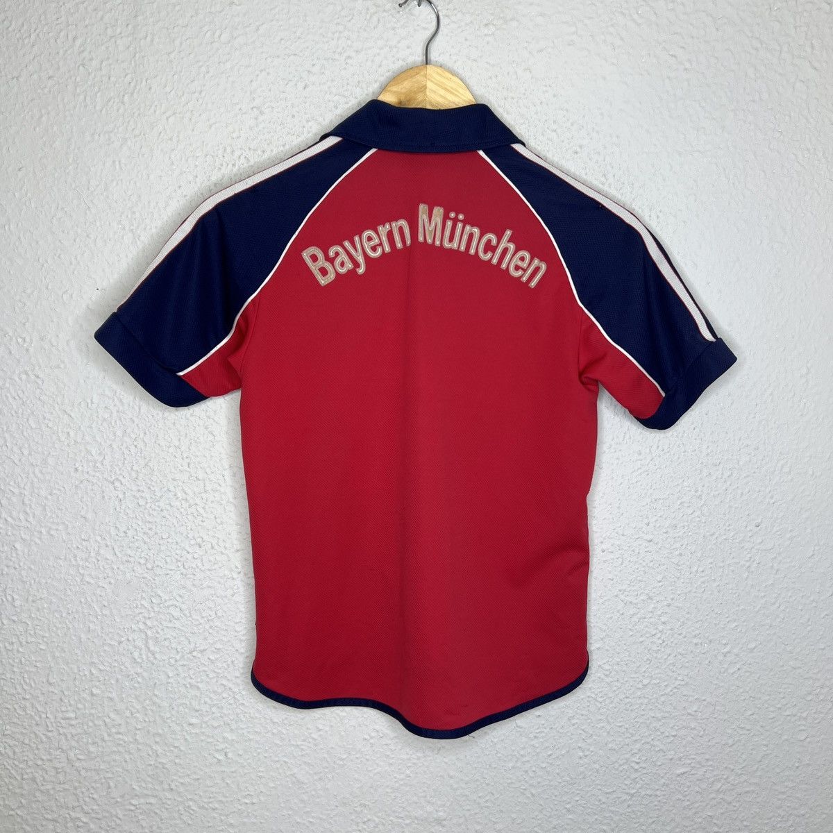 Adidas × Vintage Vintage Adidas Bayern Munich Navy Red Jersey 90s Tshirt Kit Size US XS / EU 42 / 0 - 6 Thumbnail
