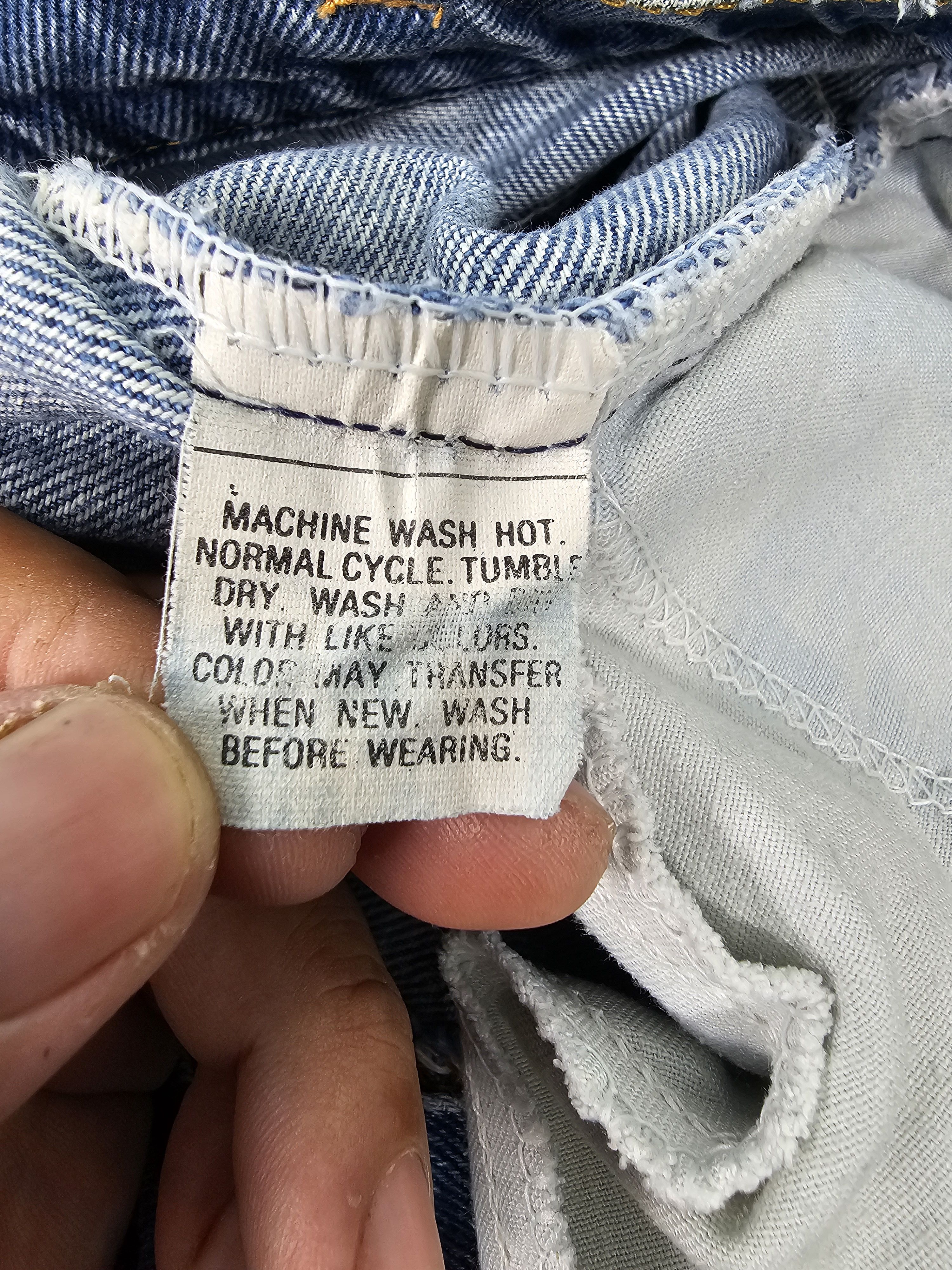 Levi's Vintage Clothing Vtg 80's LEVIS 205 05 Medium Wash Size 33X31.5 Jeans L0432 Size US 33 - 13 Thumbnail