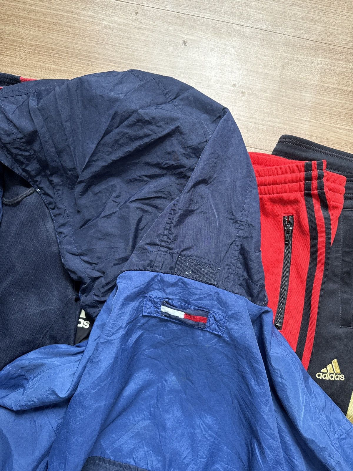Tommy Hilfiger vintage 90s Tommy Hilfiger blue windbreaker jacket Size US XL / EU 56 / 4 - 6 Thumbnail