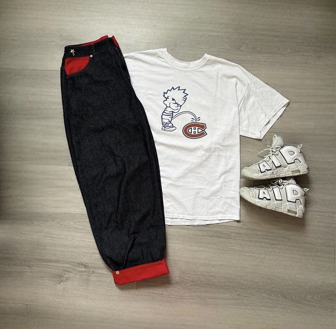 NHL Y2K Iconic Calvin & Hobbs Peeing on NHL Montreal Canadiens Size US XL / EU 56 / 4 - 3 Thumbnail