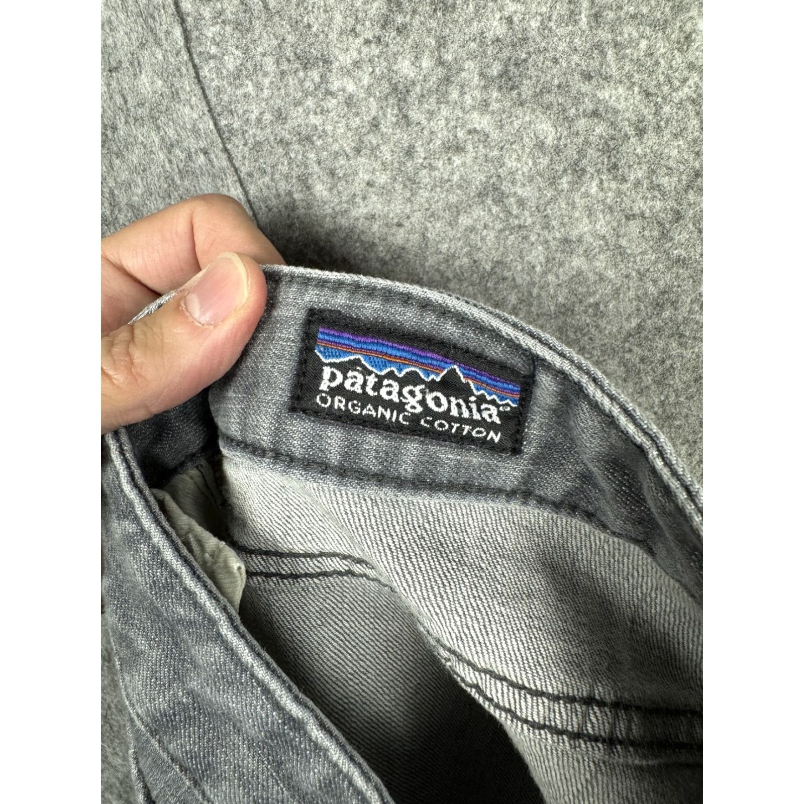 Patagonia Patagonia Jeans Mens 34 Gray Organic Cotton Straight Fit Denim Pants Classic Jeans 34 Mens Gray Organic Cotton Straight Fit Denim Pants Size US 34 / EU 50 - 3 Thumbnail