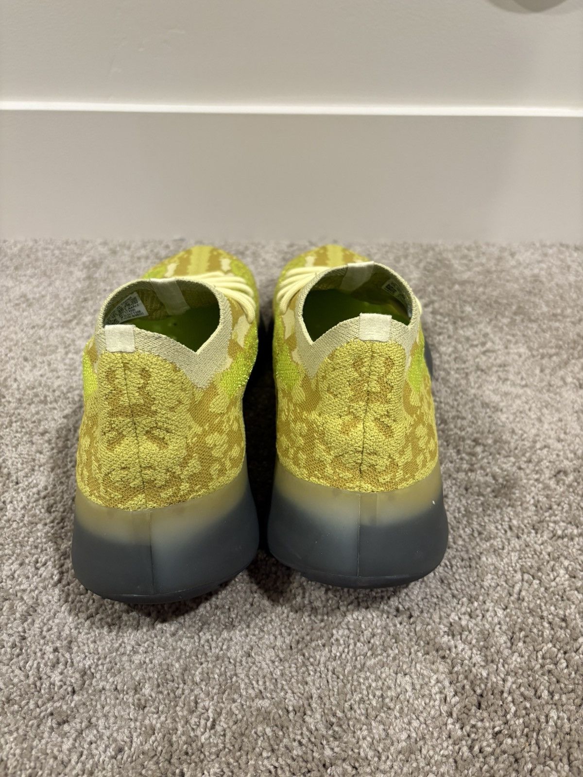 Yeezy Yeezy 380 HyLite Size 13 Size US 13 / EU 46 - 8 Thumbnail