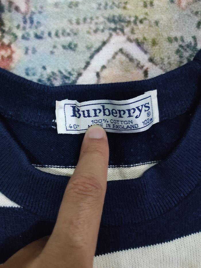 Burberry Vintage 80s Burberry T-Shirt (Made In England) Size US XS / EU 42 / 0 - 5 Thumbnail