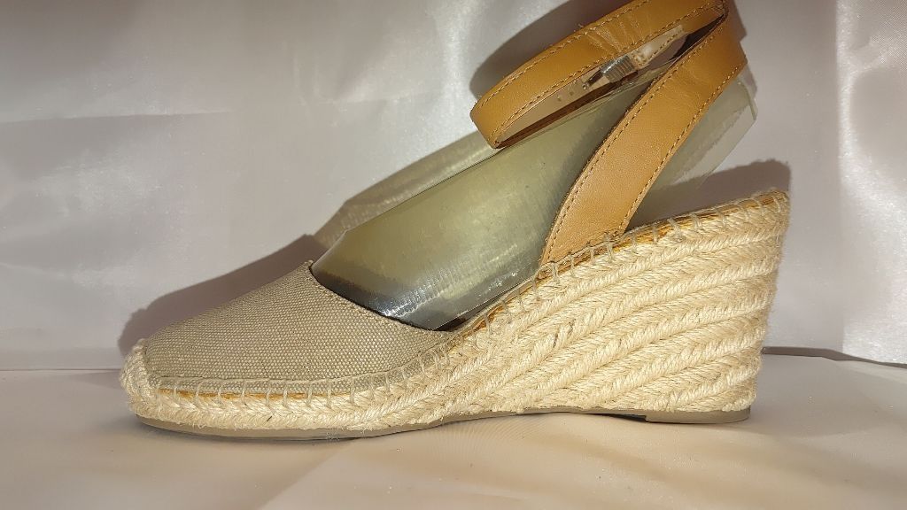Franco Sarto Franco Sarto Mirana Espadrille Wedge Sandals Size 8.5 Size US 8.5 / IT 38.5 - 2 Thumbnail