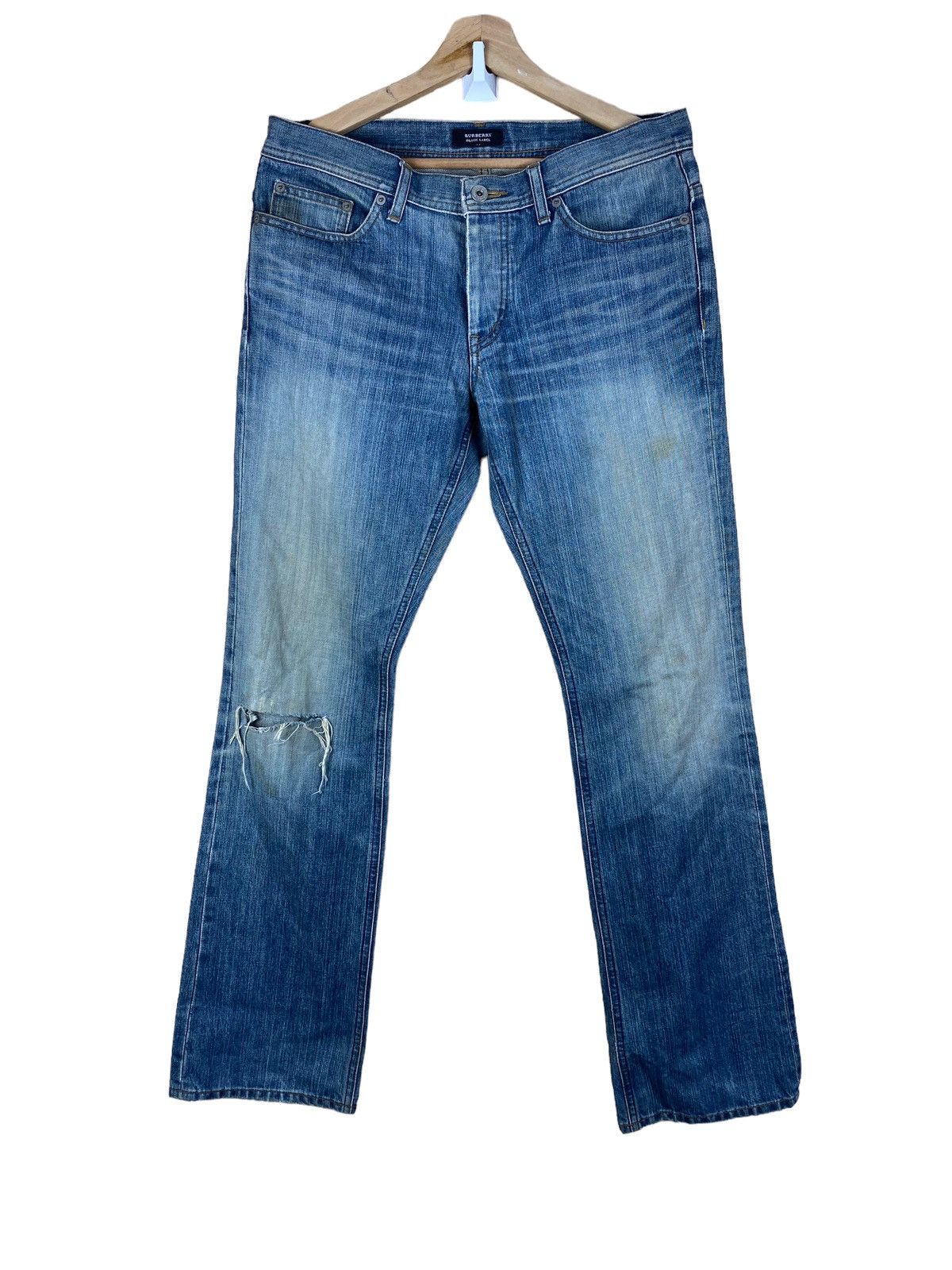Burberry VINTAGE BURBERRY BLACK LABEL DISTRESSED DENIM Size US 34 / EU 50 - 1 Thumbnail
