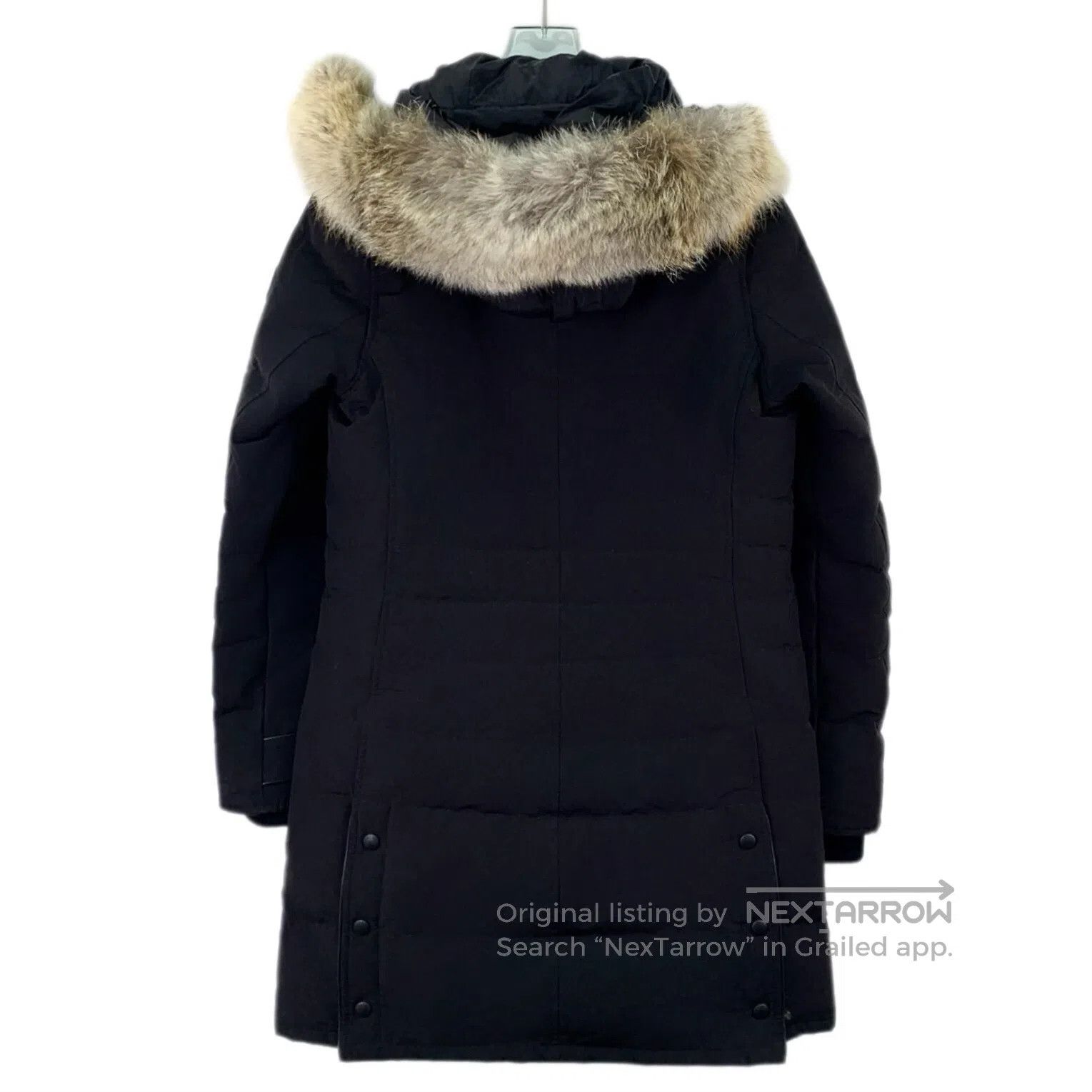 Canada Goose Canada Goose Black emblem patch hooded fur collar long-sle Size US S / EU 44-46 / 1 - 2 Thumbnail