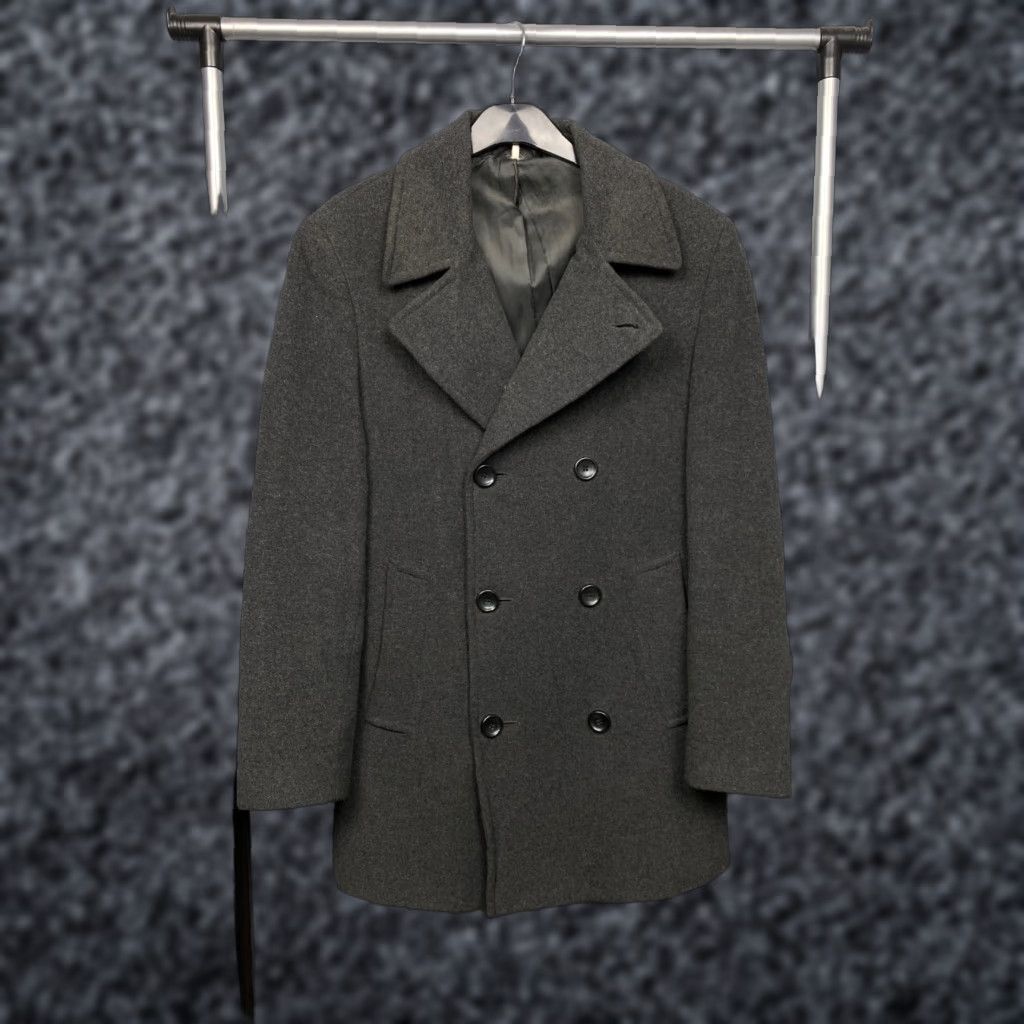 Hugo Boss Hugo Boss Coat Mens Wool 90s Vintage L Gray 90s Vintage Hugo Boss Coat Mens Wool 90s Gray L Womens Mens Girls Size US L / EU 52-54 / 3 - 1 Thumbnail