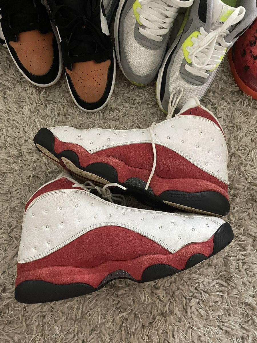Jordan Brand Jordan 13 Cherry Size US 12 / EU 45 - 3 Thumbnail