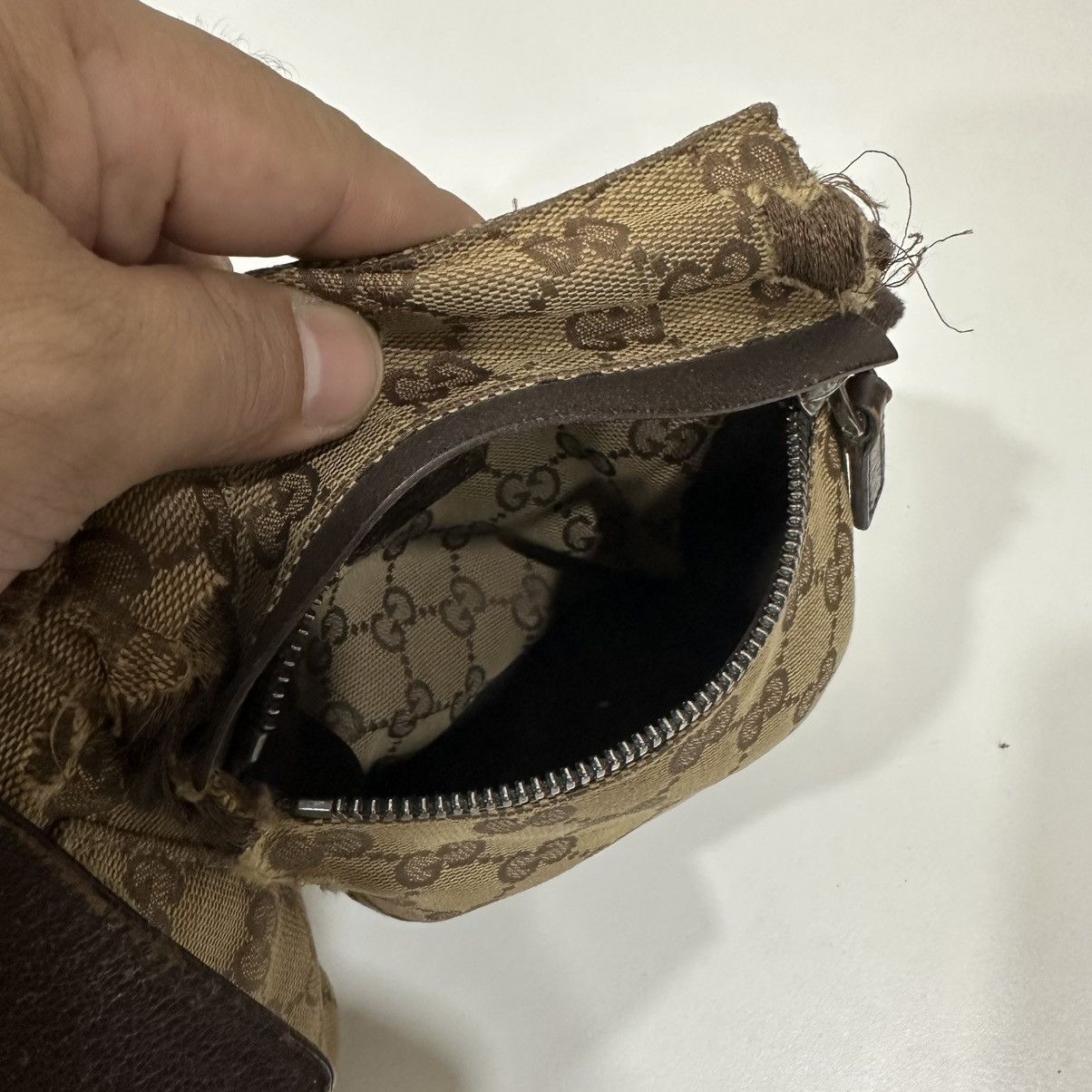 Gucci GUCCI GG CANVAS DOUBLE POCKET WAIST BUMBAG FANNY PACK 28 Size ONE SIZE - 13 Thumbnail